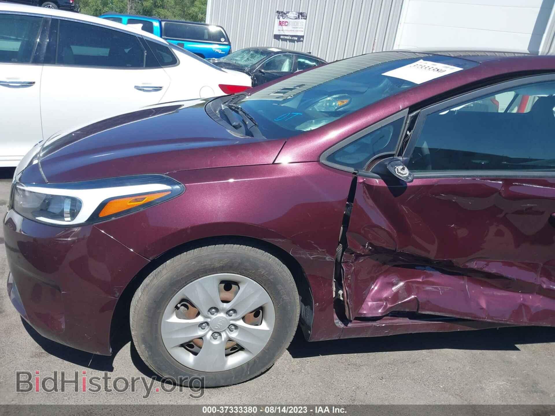2017 KIA FORTE - VIN: 3KPFK4A75HE091132 - Фото 6