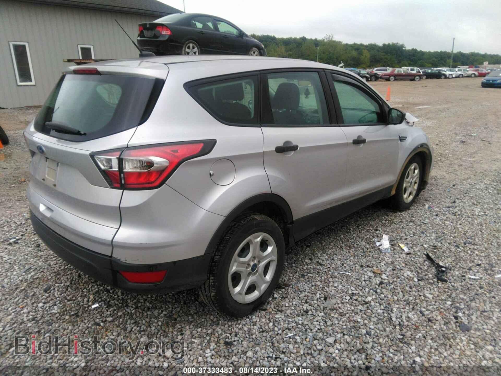 2017 FORD ESCAPE - VIN: 1FMCU0F71HUB38460 - Фото 4