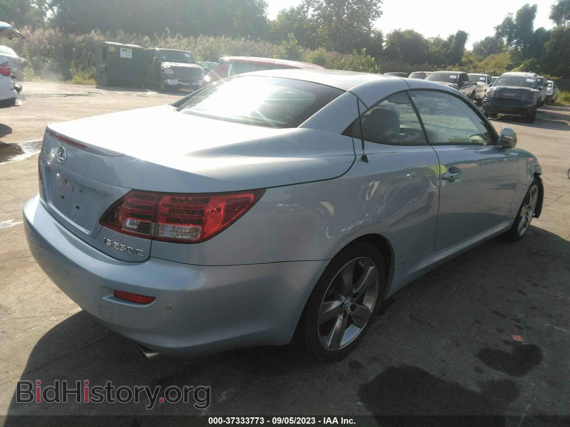 2011 LEXUS IS 250C - VIN: JTHFF2C28B2518171 - Фото 4