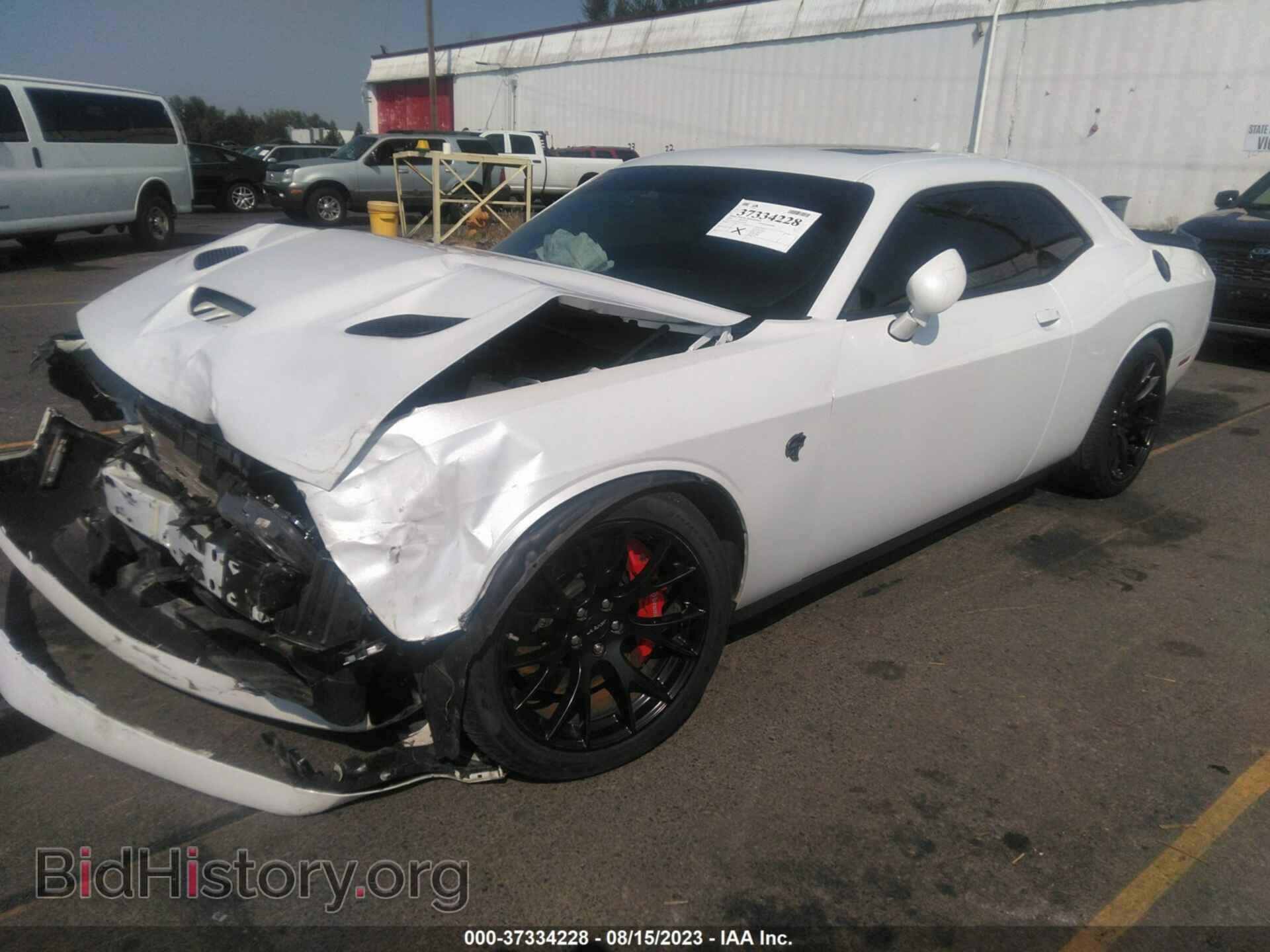 2016 DODGE CHALLENGER - VIN: 2C3CDZC90GH198704 - Фото 2