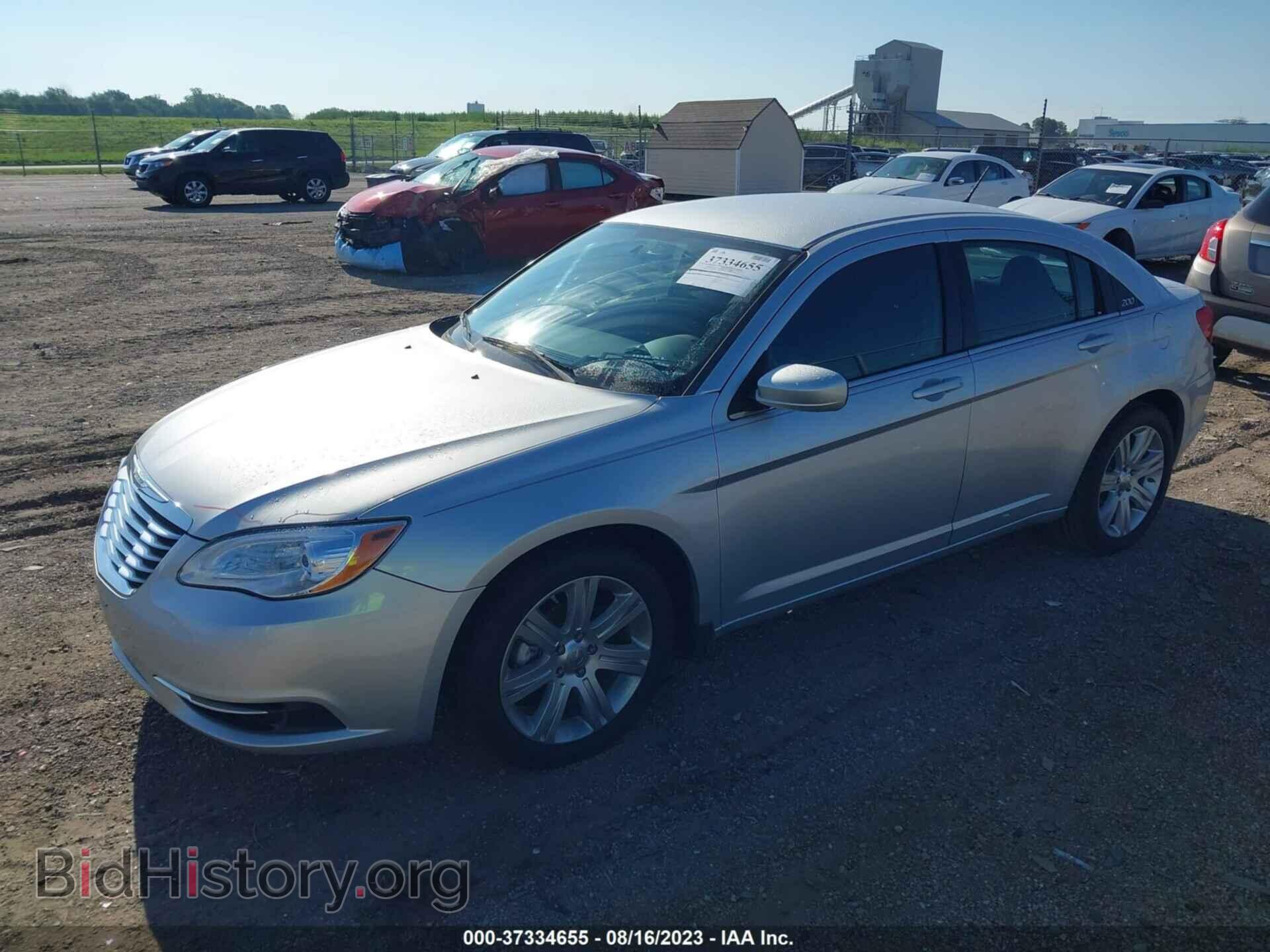 2012 CHRYSLER 200 - VIN: 1C3CCBBB7CN230404 - Фото 2