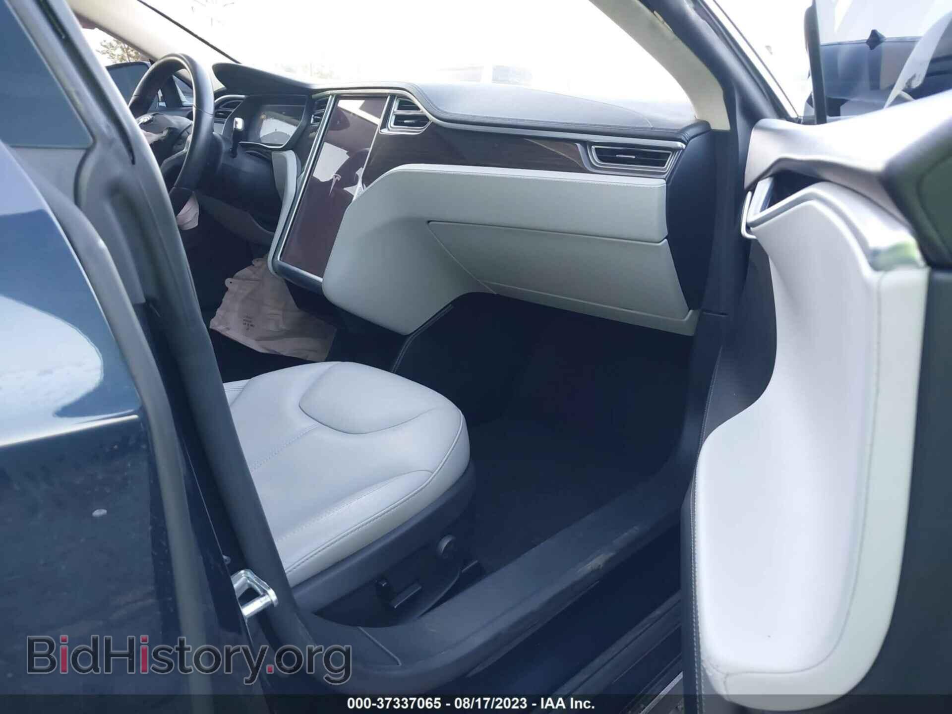 2014 TESLA MODEL S - VIN: 5YJSA1H18EFP43684 - Фото 5