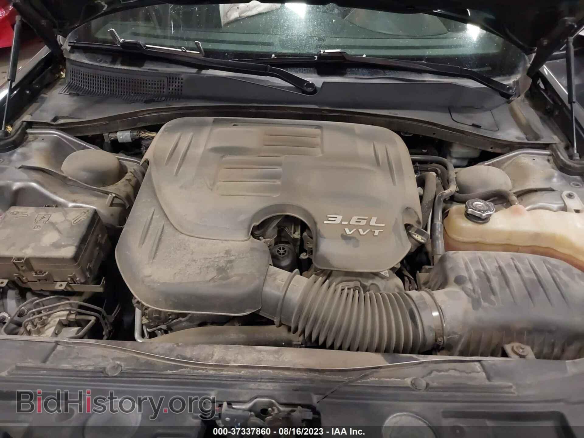 2015 CHRYSLER 300 - VIN: 2C3CCAGG9FH849520 - Фото 10