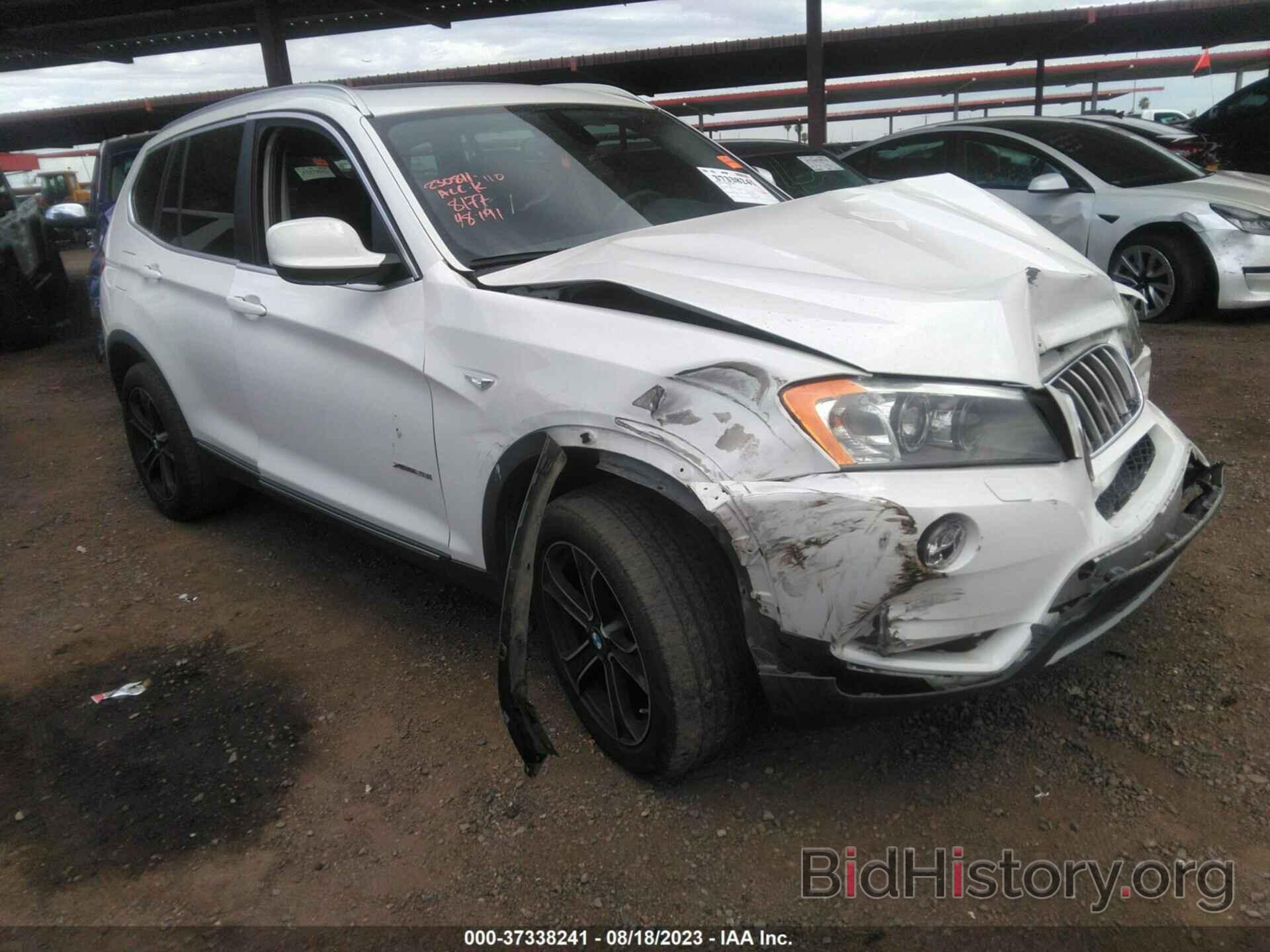 Photo 5UXWX5C52BL708177 - BMW X3 2011