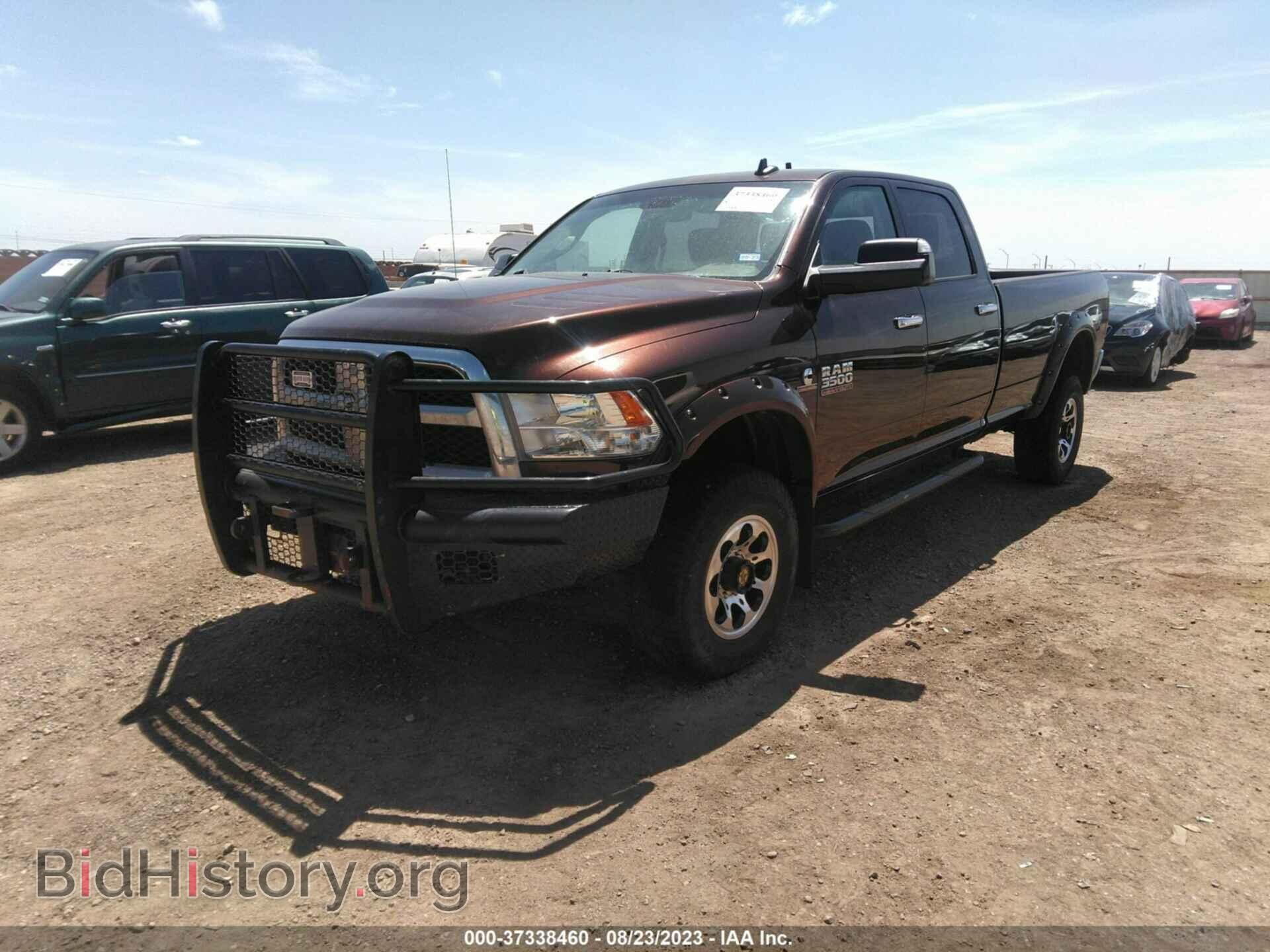 2014 RAM 3500 - VIN: 3C63R3HL7EG124571 - Photo 2