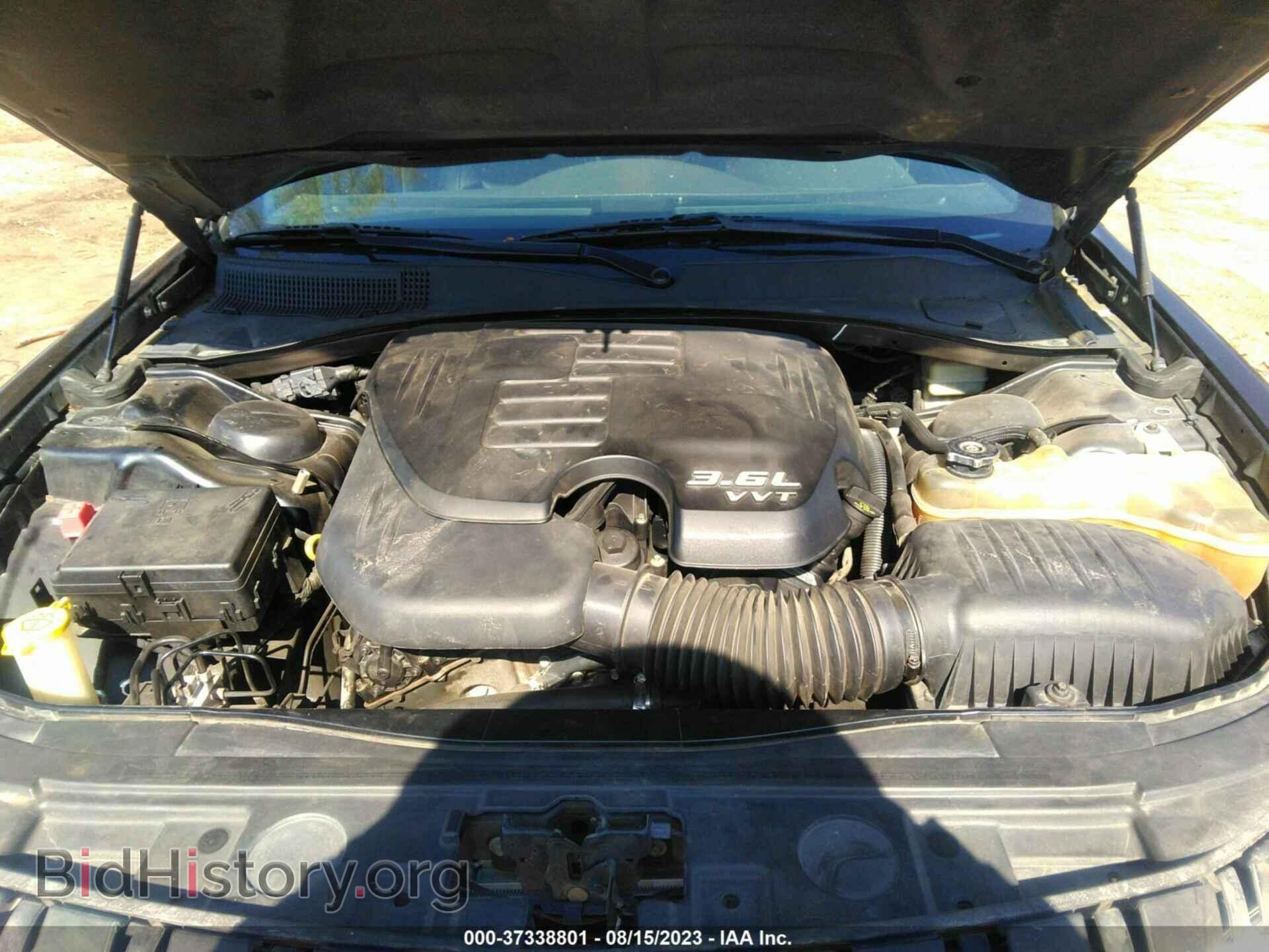 2013 CHRYSLER 300 - VIN: 2C3CCAAG1DH576143 - Фото 10
