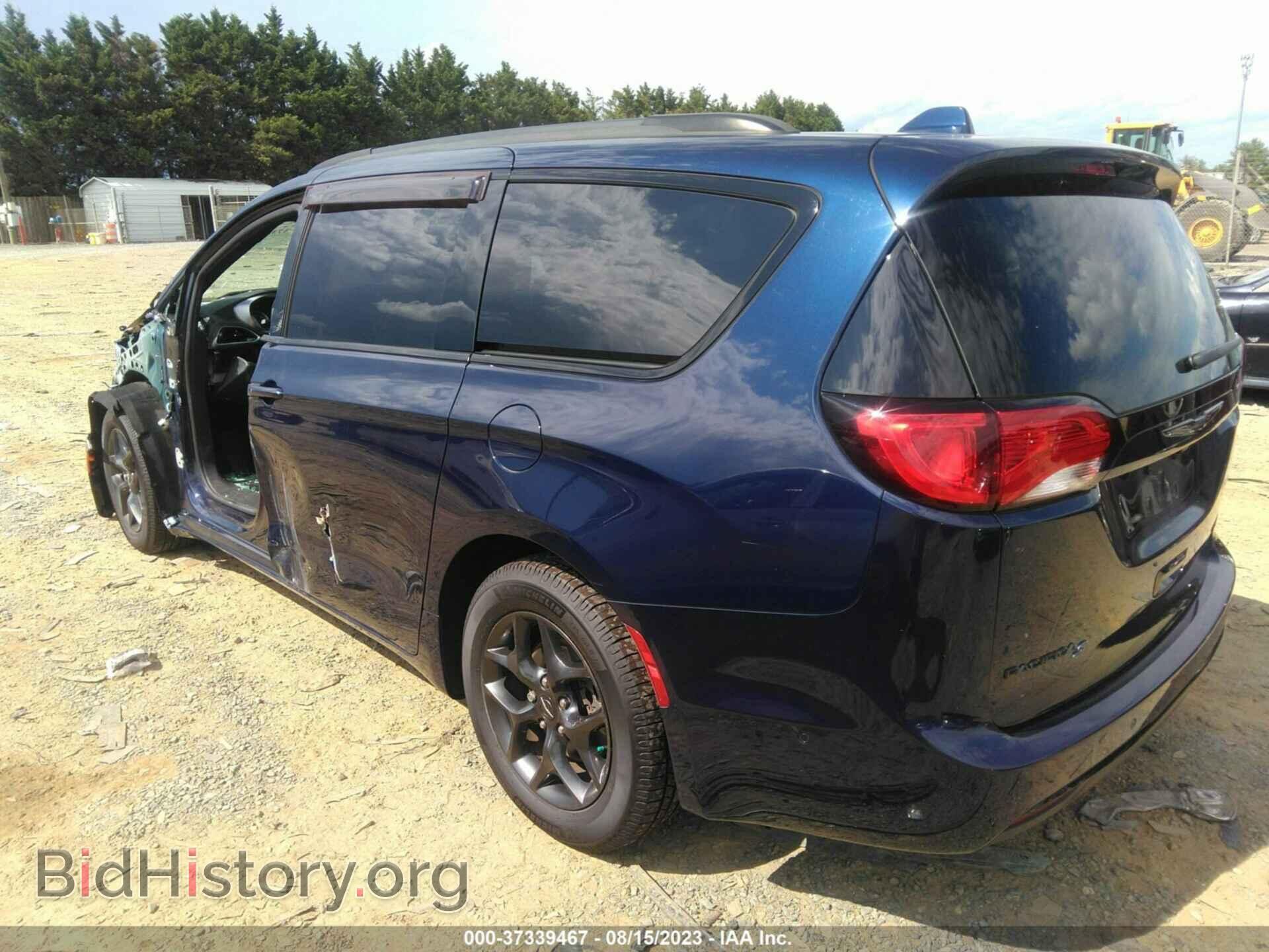 2018 CHRYSLER PACIFICA - VIN: 2C4RC1GG1JR331104 - Фото 3