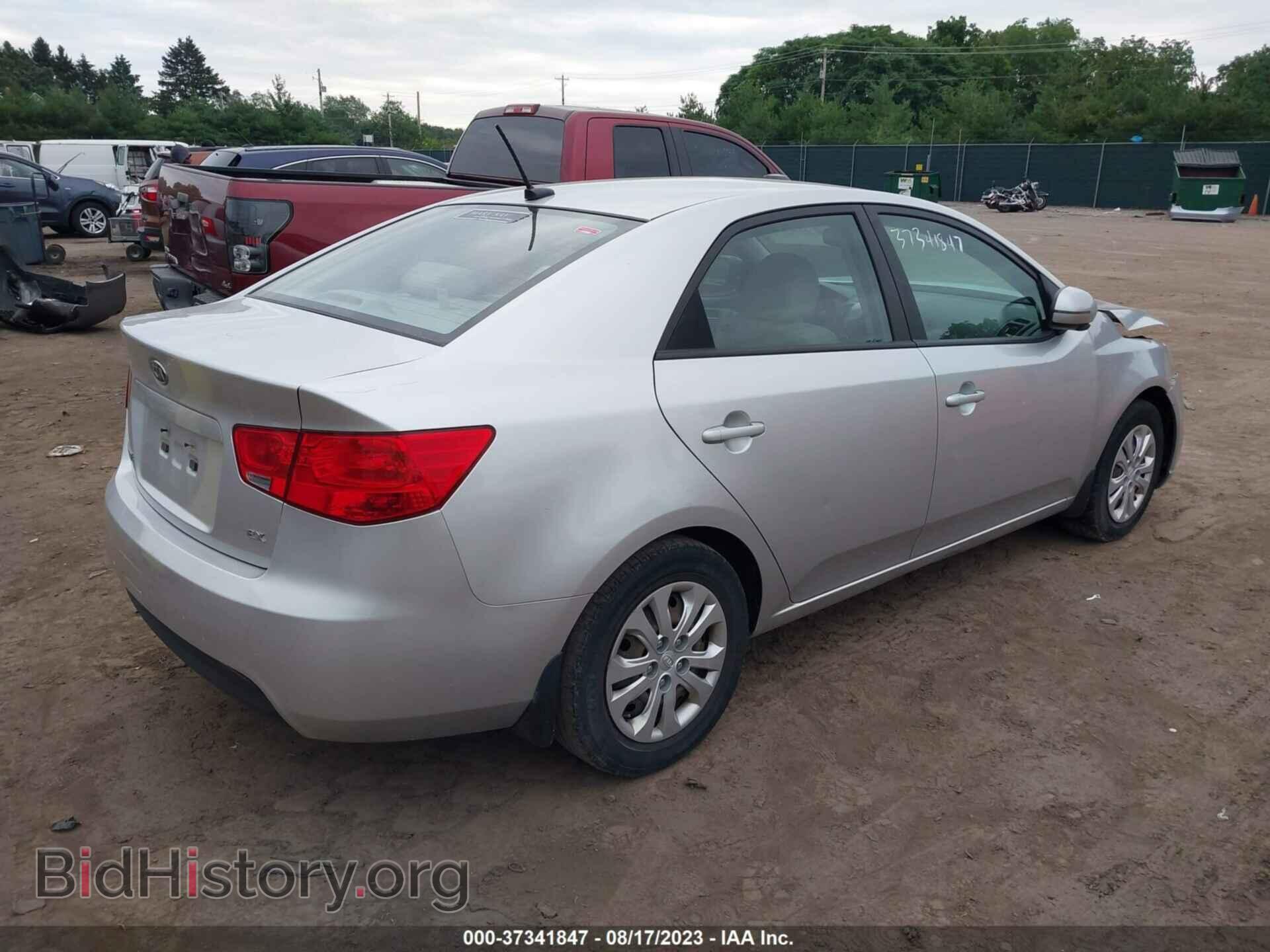 2013 KIA FORTE - VIN: KNAFU4A2XD5733653 - Фото 4