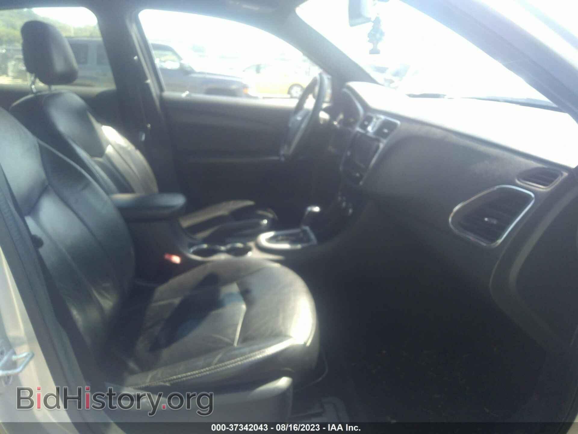 2012 CHRYSLER 200 - VIN: 1C3CCBCB6CN307231 - Photo 5