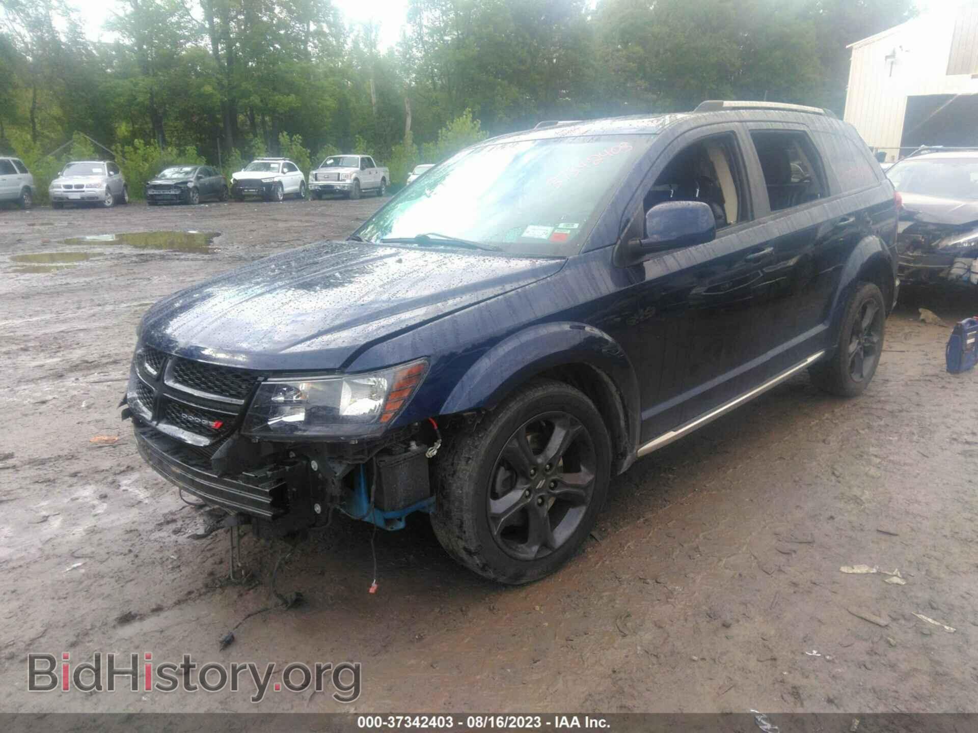 2020 DODGE JOURNEY - VIN: 3C4PDCGB8LT201583 - Фото 2