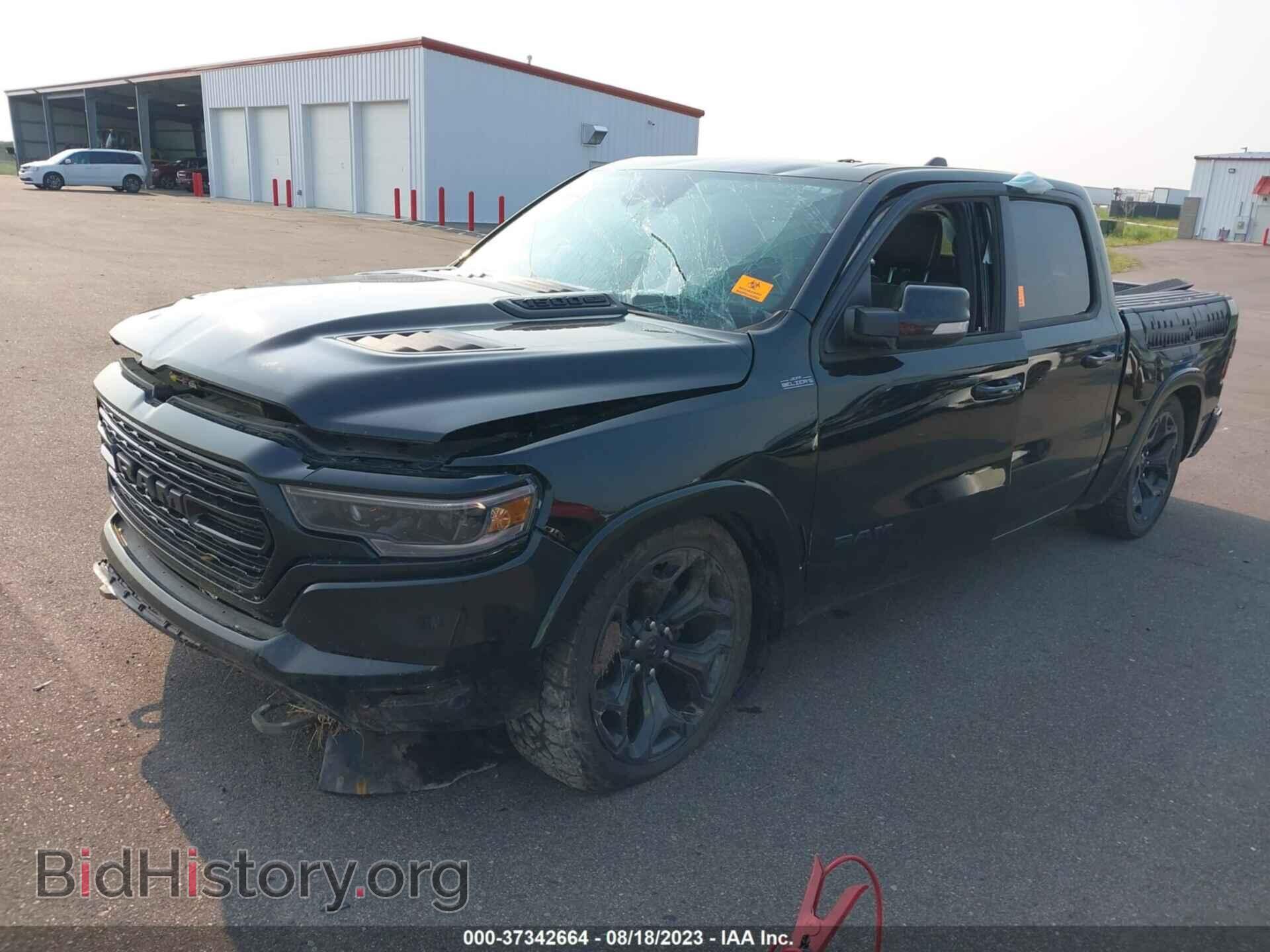 2020 RAM 1500 - VIN: 1C6SRFHTXLN379555 - Photo 2