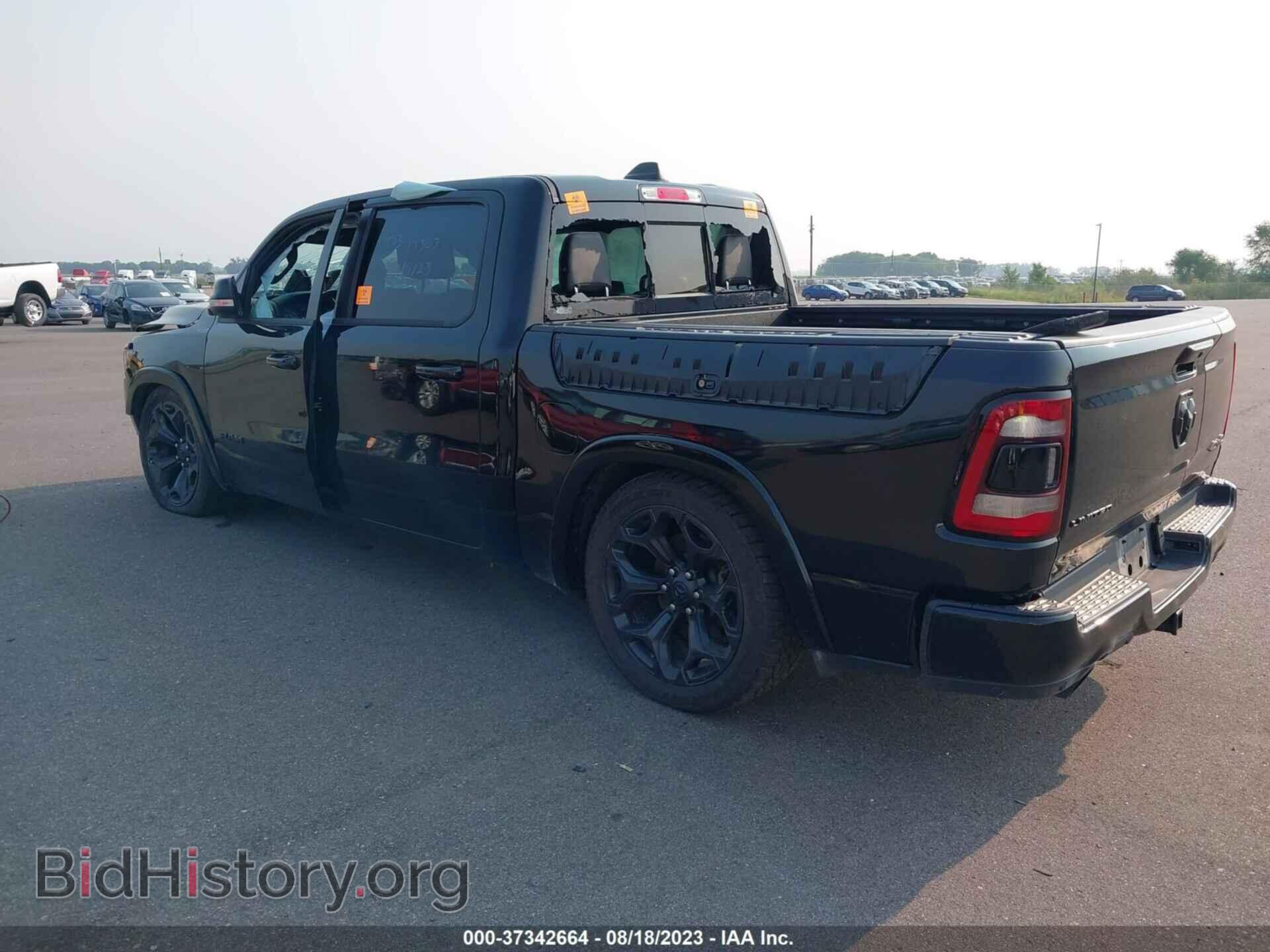 2020 RAM 1500 - VIN: 1C6SRFHTXLN379555 - Photo 3