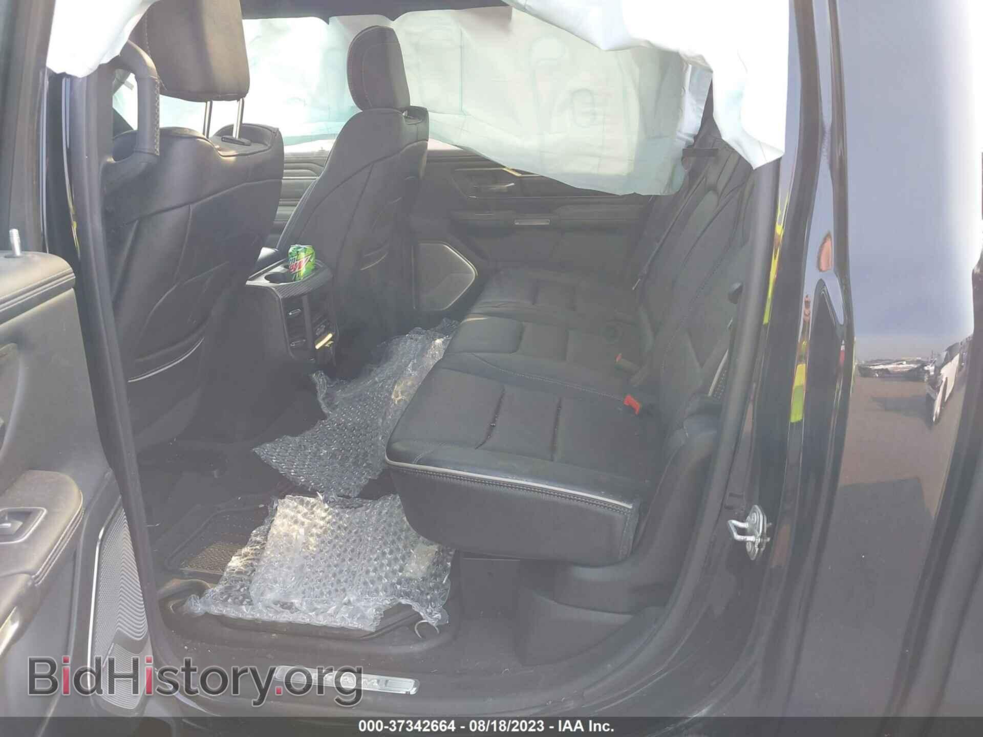 2020 RAM 1500 - VIN: 1C6SRFHTXLN379555 - Photo 8