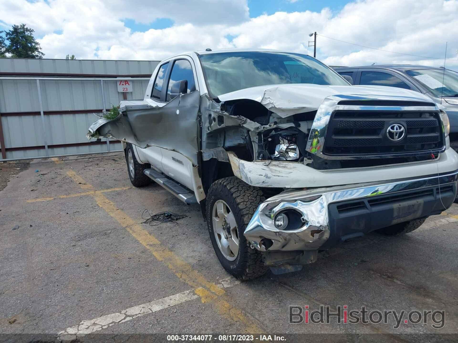 Photo 5TFUM5F18DX041735 - TOYOTA TUNDRA 4WD TRUCK 2013