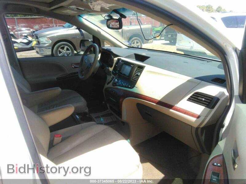 2013 Toyota SIENNA (VIN 5TDYK3DC8DS320821) — photo 5 of 16