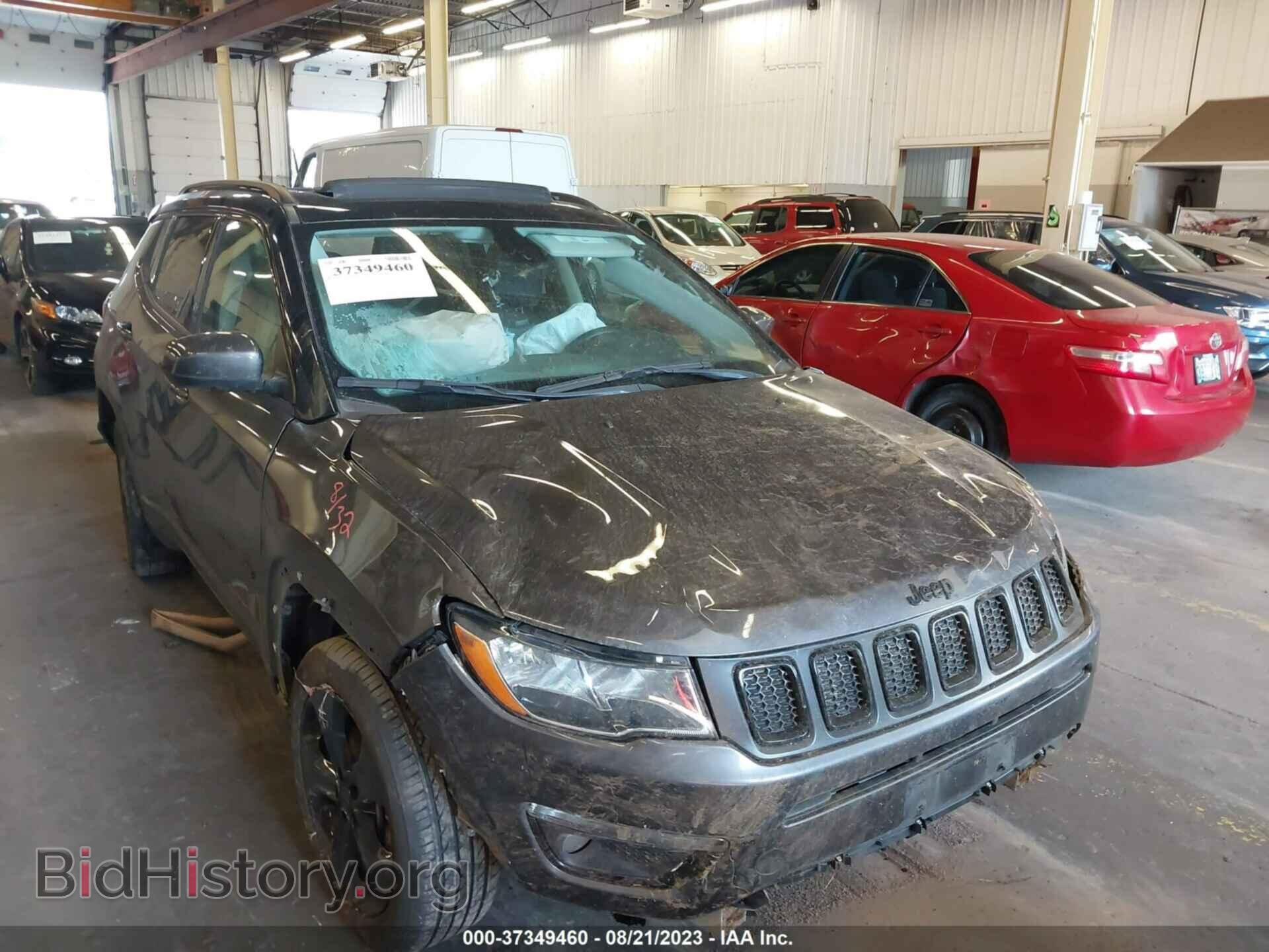 Фотография 3C4NJDBB5LT165395 - JEEP COMPASS 2020