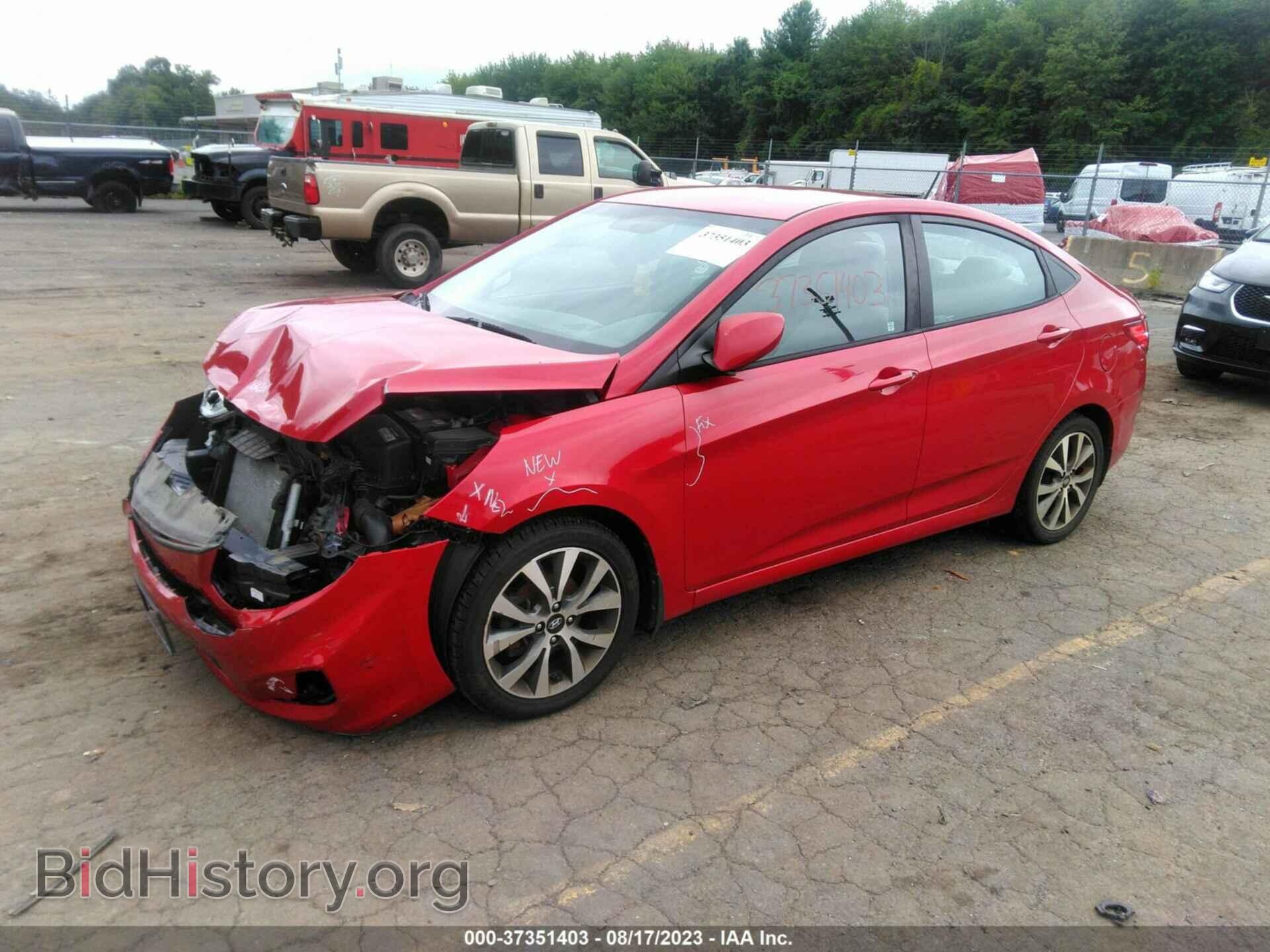 2017 HYUNDAI ACCENT - VIN: KMHCT4AE4HU345666 - Фото 2