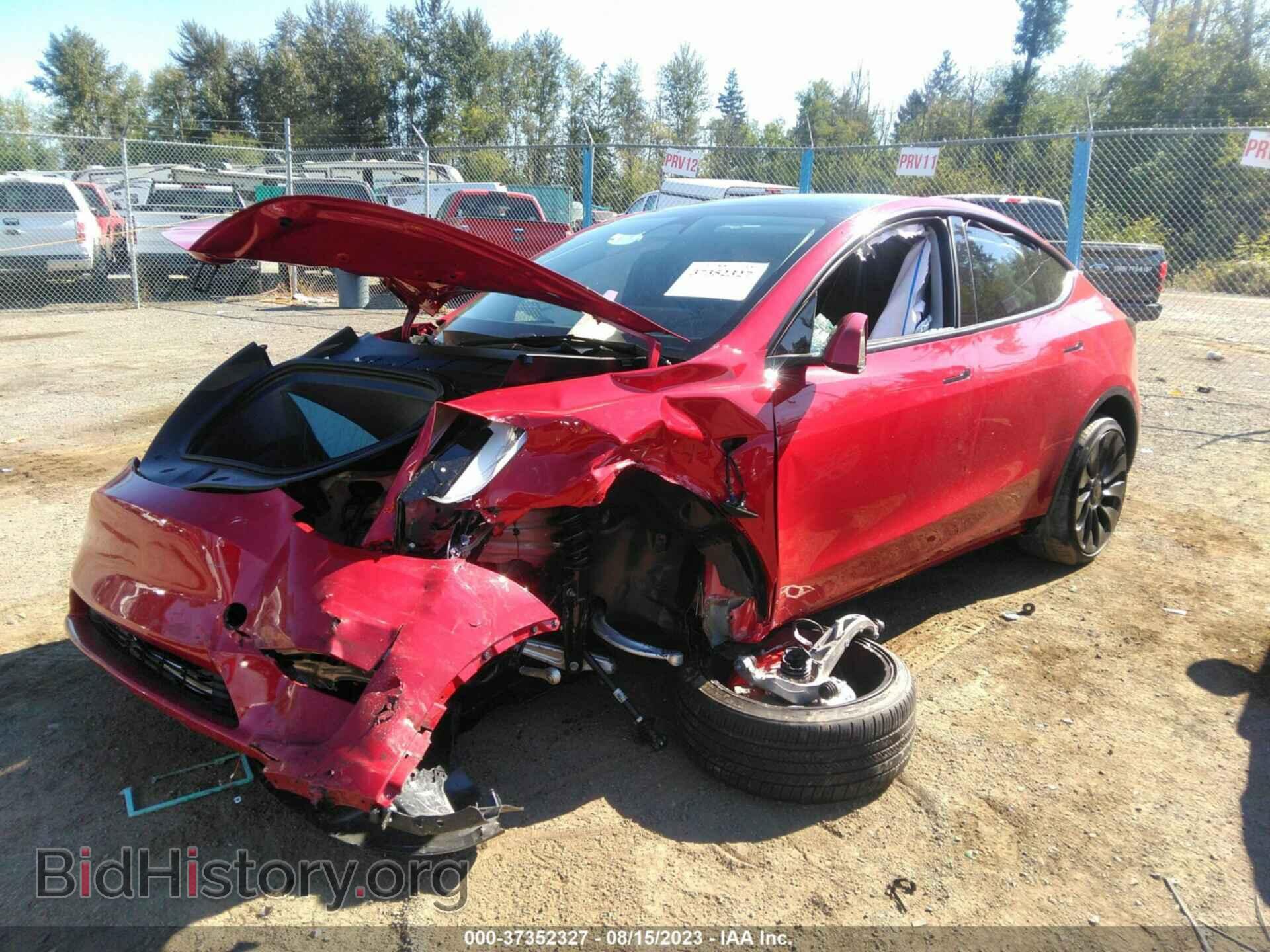 2023 TESLA MODEL Y - VIN: 7SAYGDEF0PF839132 - Photo 2
