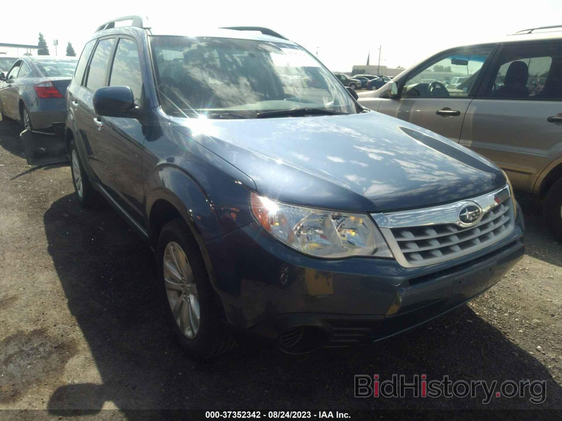 Photo JF2SHADC6CH467393 - SUBARU FORESTER 2012