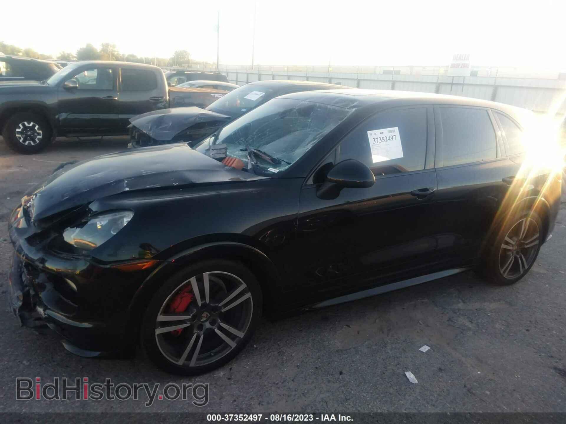 2013 PORSCHE CAYENNE - VIN: WP1AD2A29DLA70202 - Фото 2
