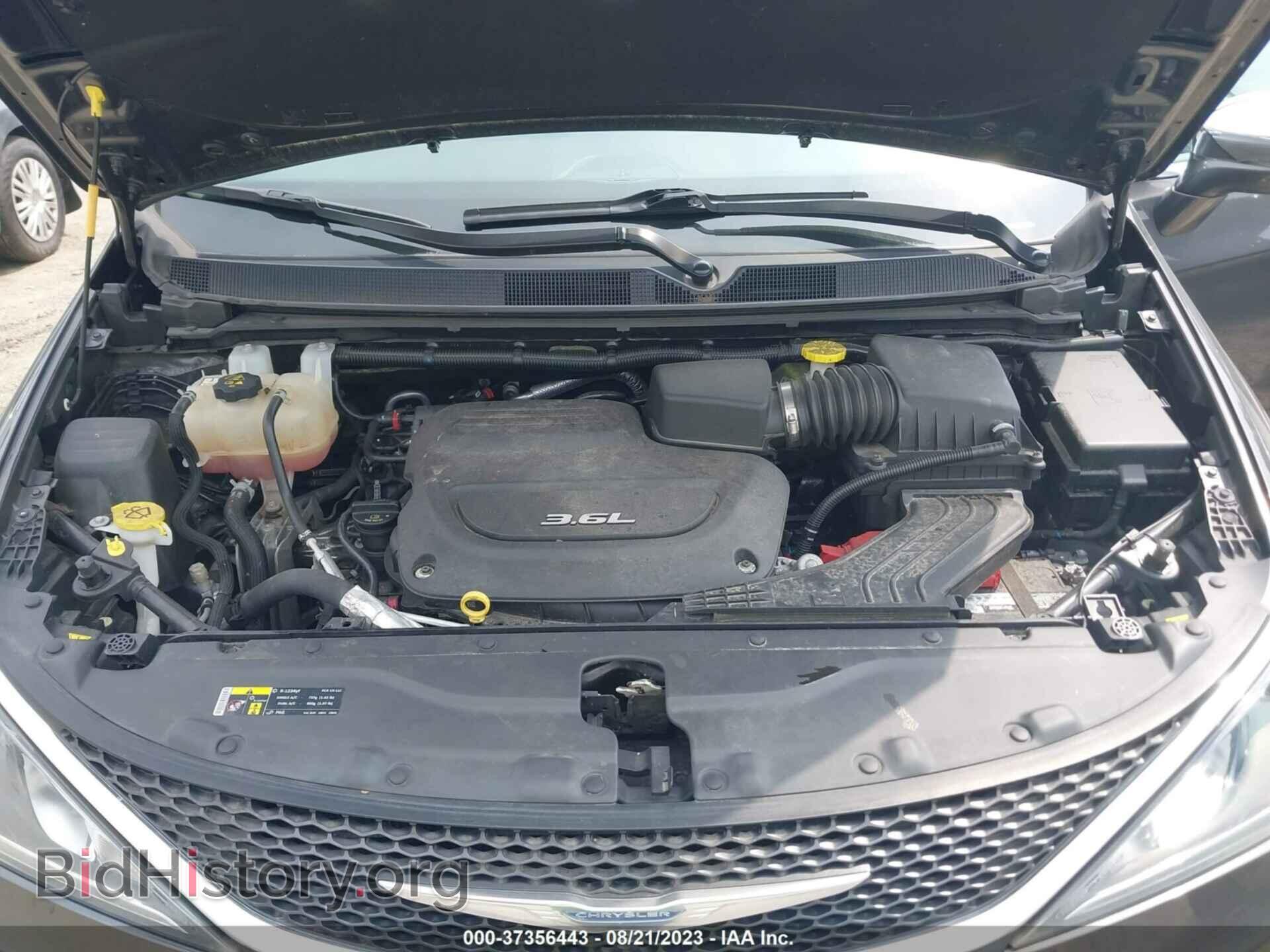 2017 CHRYSLER PACIFICA - VIN: 2C4RC1GG8HR570076 - Фото 10