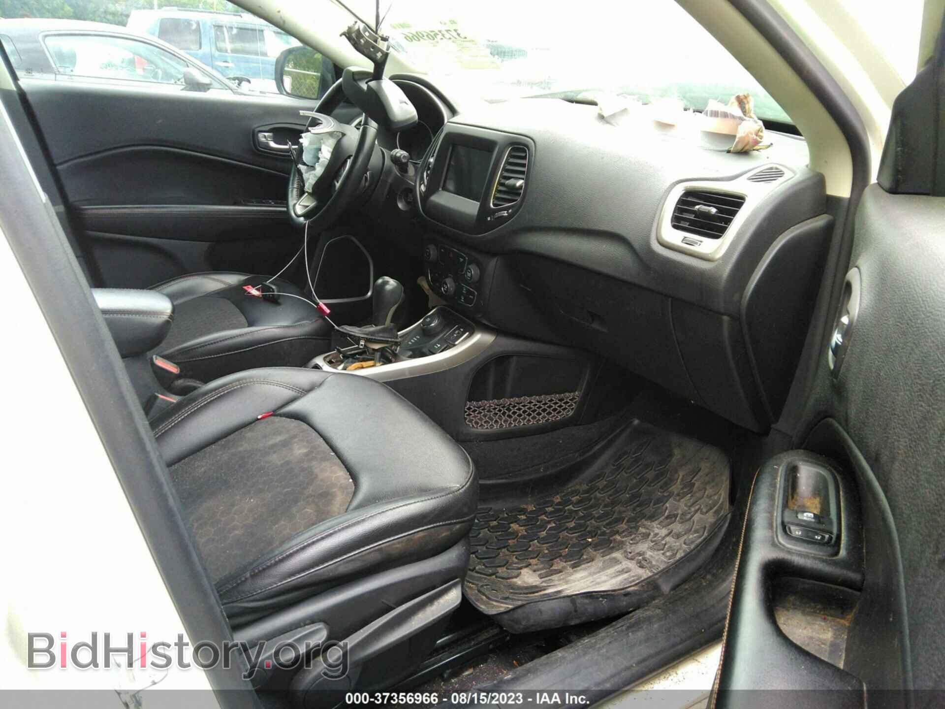 2018 JEEP COMPASS - VIN: 3C4NJDBB6JT282612 - Фото 5