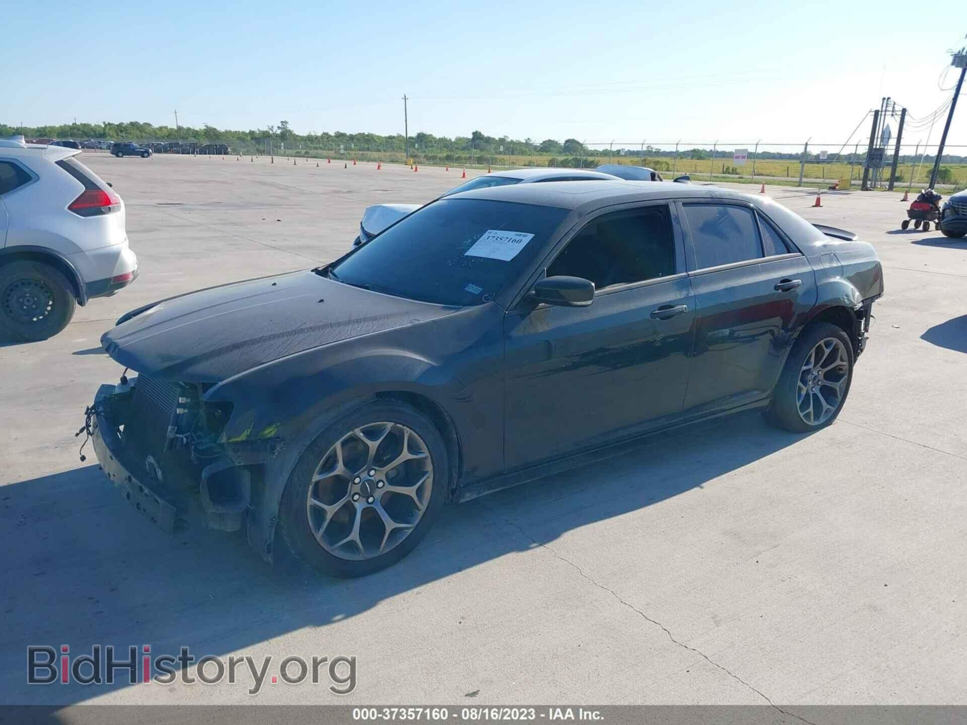 2017 CHRYSLER 300 - VIN: 2C3CCAGG4HH558099 - Фото 2