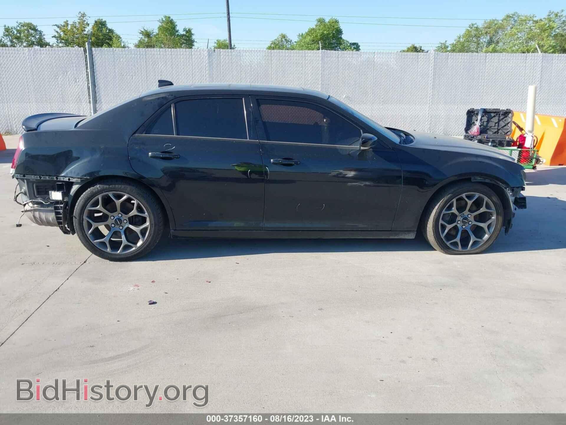 2017 CHRYSLER 300 - VIN: 2C3CCAGG4HH558099 - Фото 14