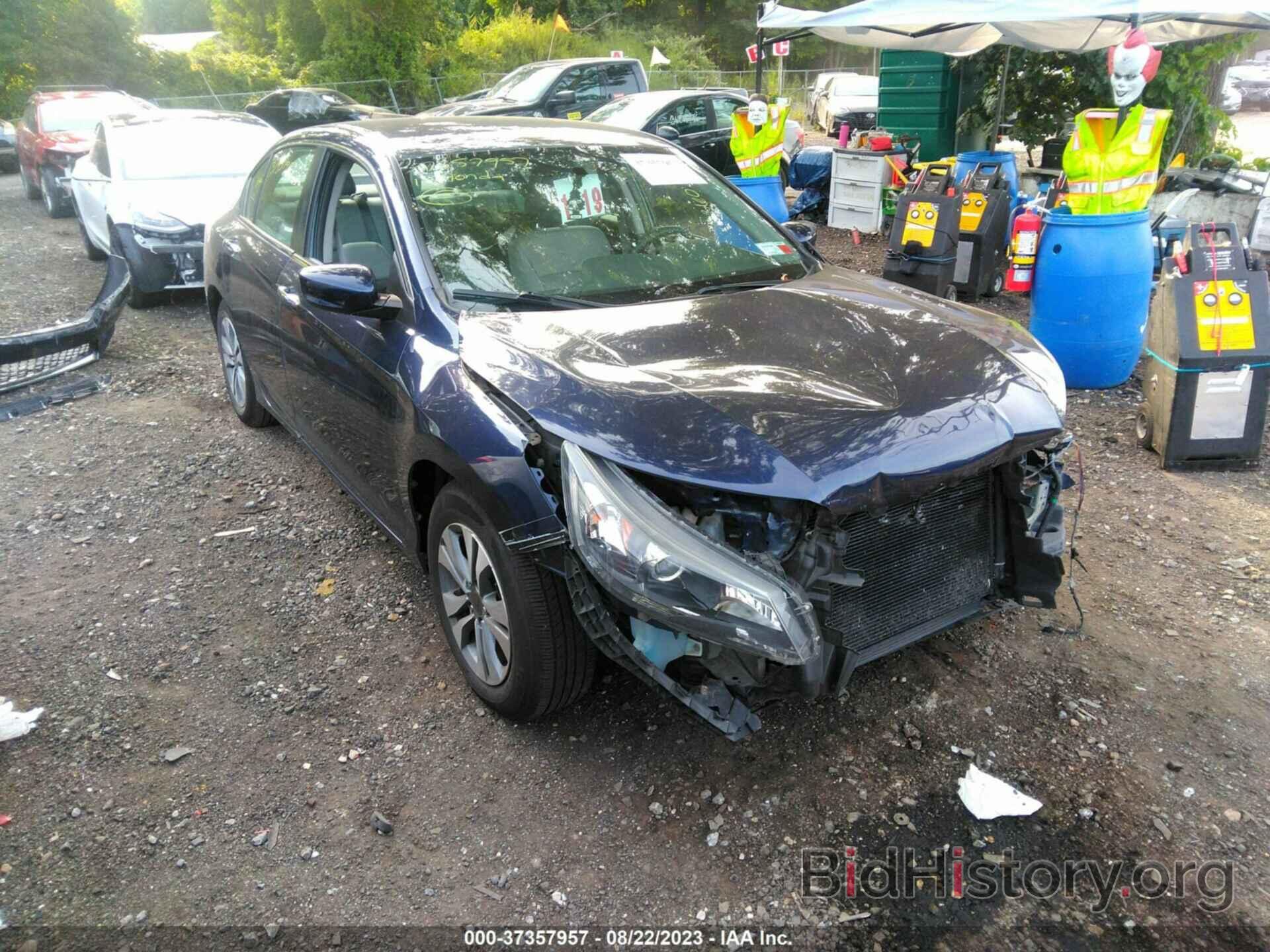 Photo 1HGCR2F32FA203881 - HONDA ACCORD SEDAN 2015