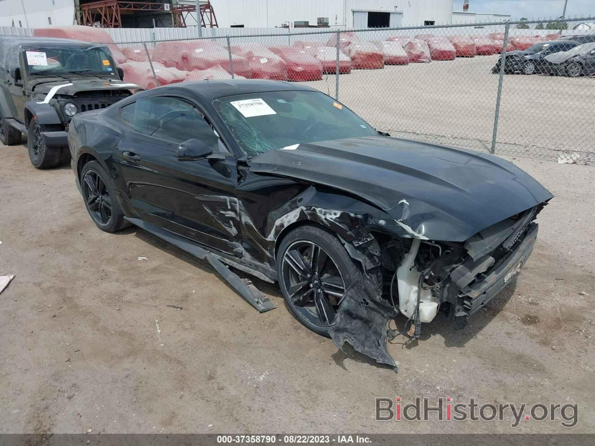 Photo 1FA6P8TH4F5362405 - FORD MUSTANG 2015