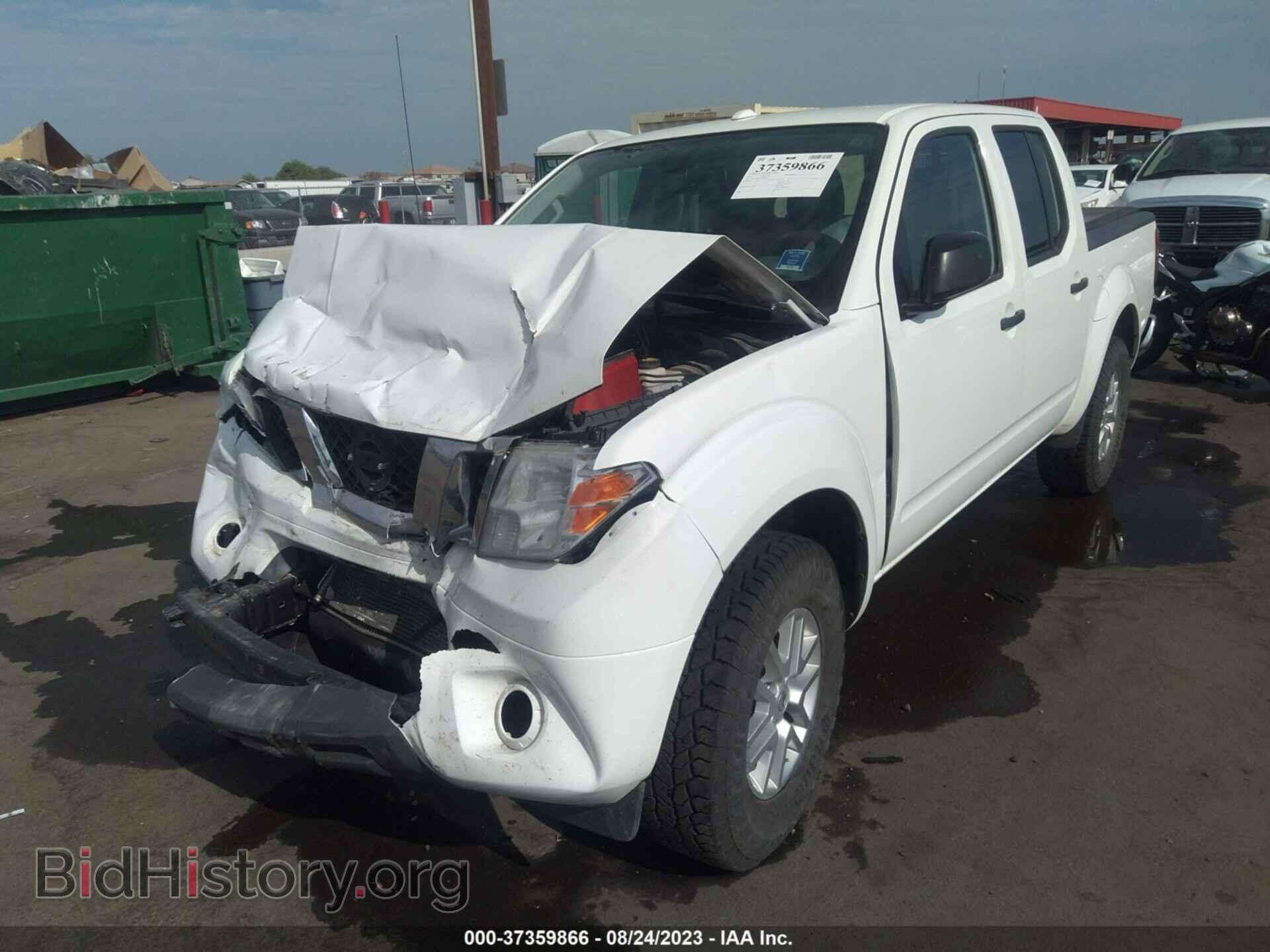 2015 NISSAN FRONTIER - VIN: 1N6AD0EV4FN709178 - Фото 2