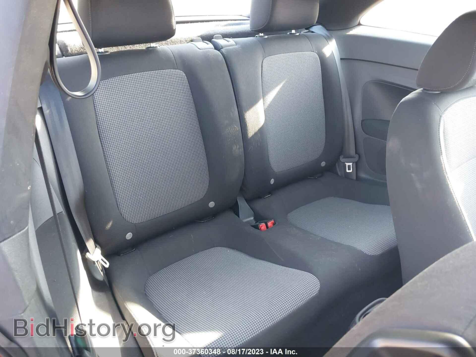 2017 VOLKSWAGEN BEETLE - VIN: 3VWF17AT3HM603877 - Фото 8