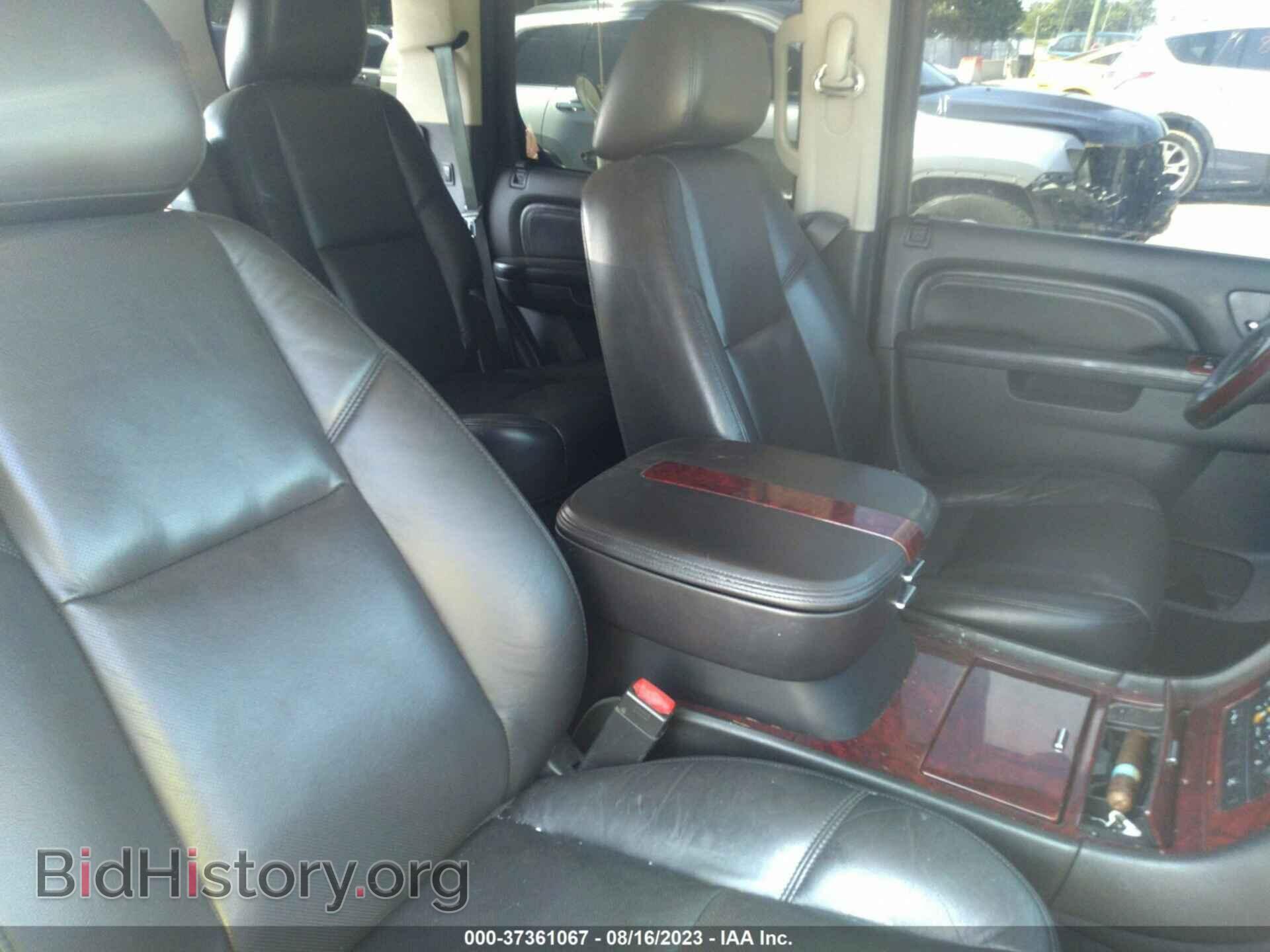 2011 CADILLAC ESCALADE - VIN: 1GYS4CEF0BR112723 - Фото 5