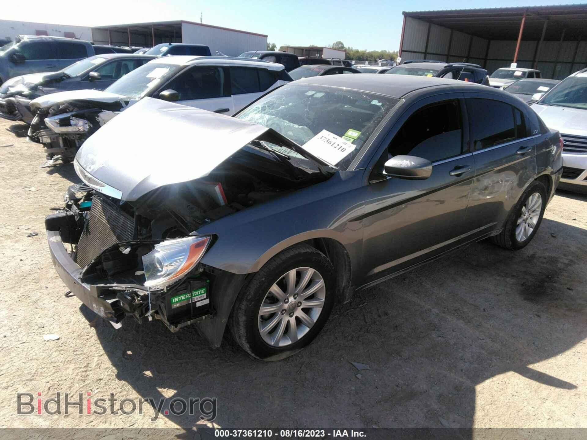 2013 CHRYSLER 200 - VIN: 1C3CCBBB3DN501492 - Photo 2