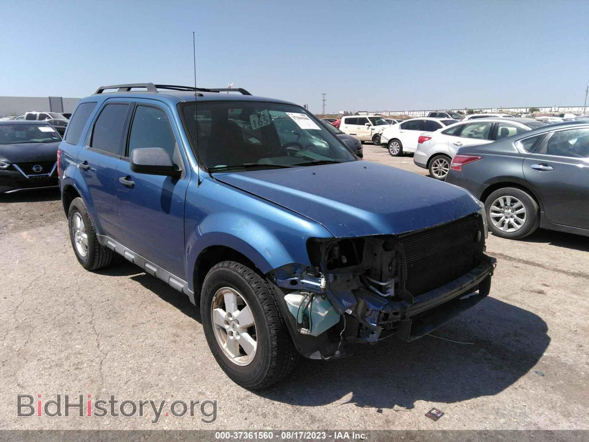 Фотография 1FMCU0D7XAKD10862 - FORD ESCAPE 2010