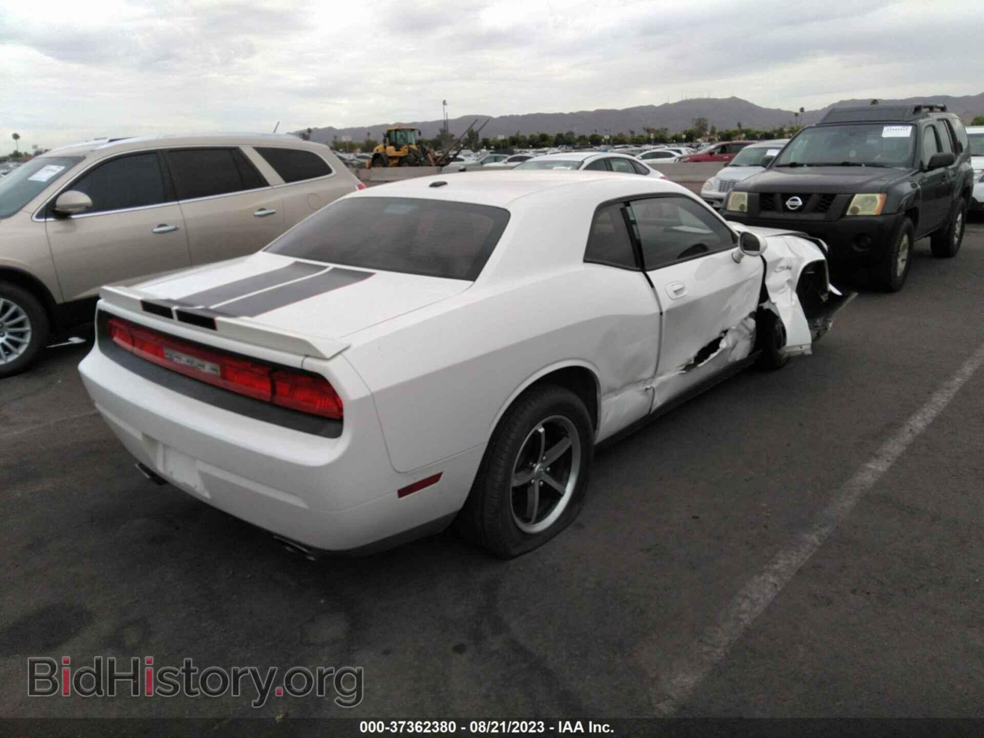 2010 DODGE CHALLENGER - VIN: 2B3CJ4DV4AH104321 - Фото 4