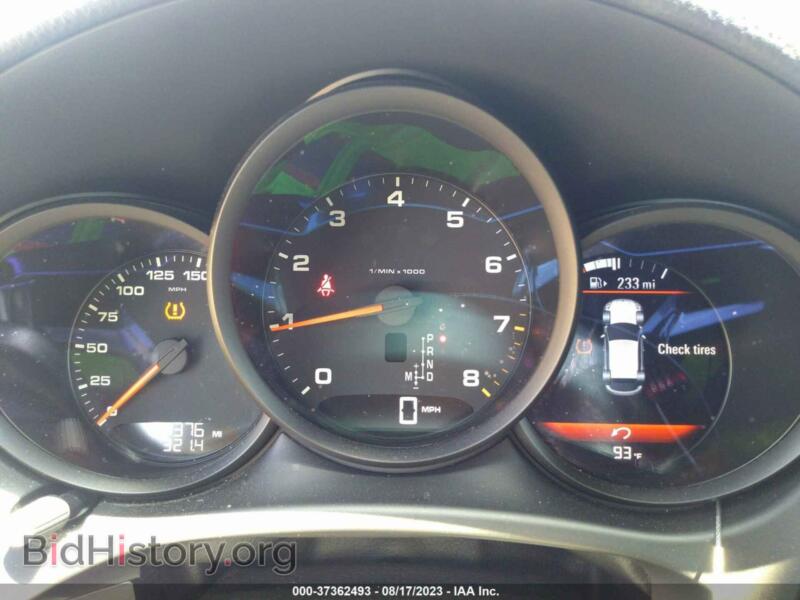 2017 Porsche MACAN (VIN WP1AA2A54HLB81880) — photo 7 of 16