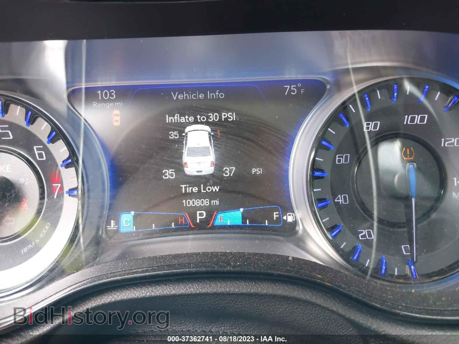 2016 CHRYSLER 300 - VIN: 2C3CCAGG3GH296493 - Фото 7