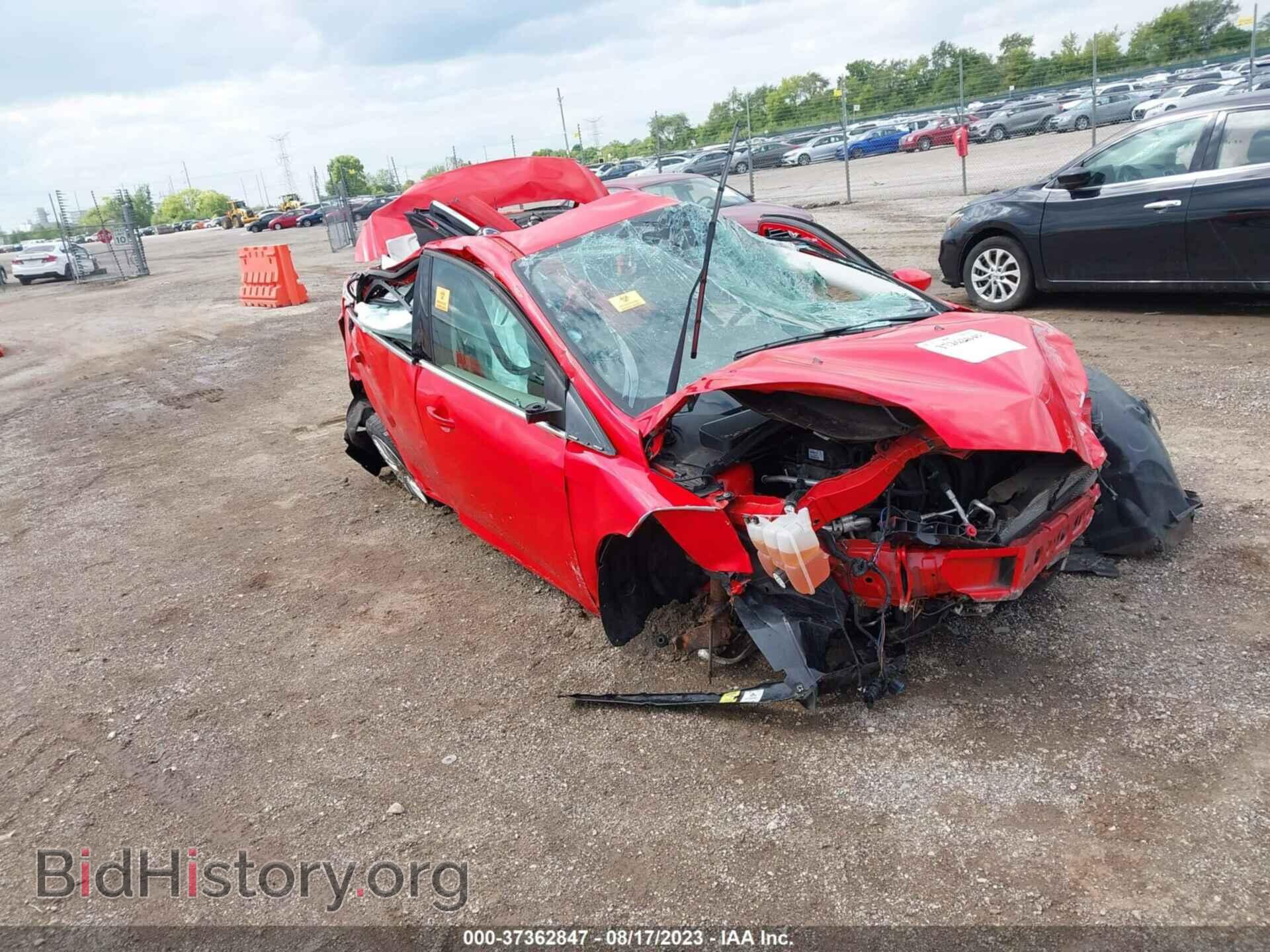Фотография 1FAHP3H28CL363399 - FORD FOCUS 2012