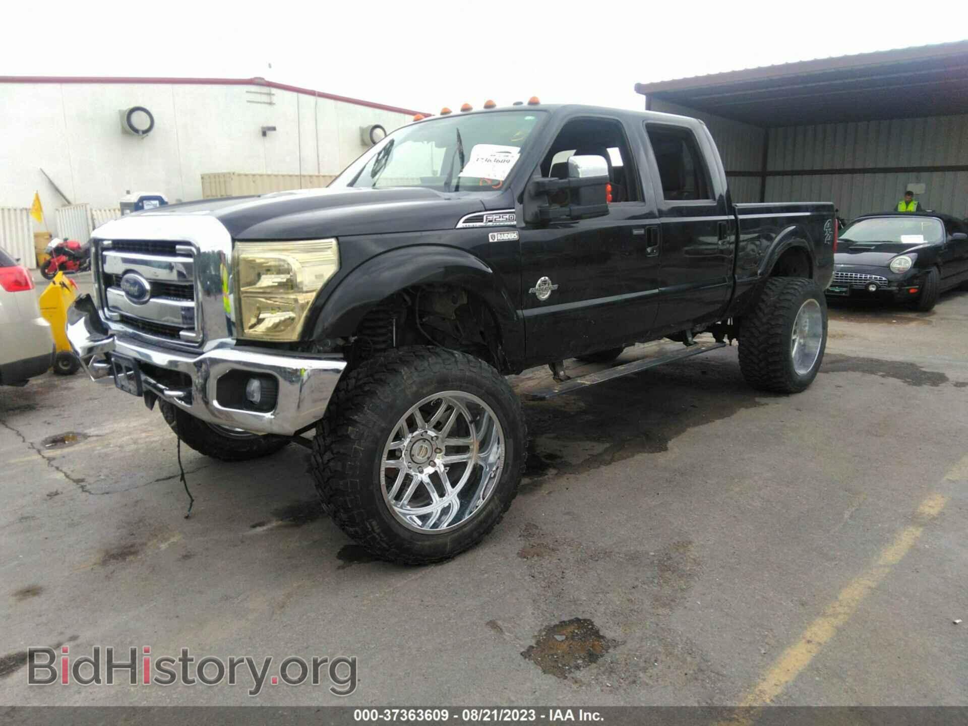 2011 FORD F-250 - VIN: 1FT7W2BTXBEA90103 - Фото 2