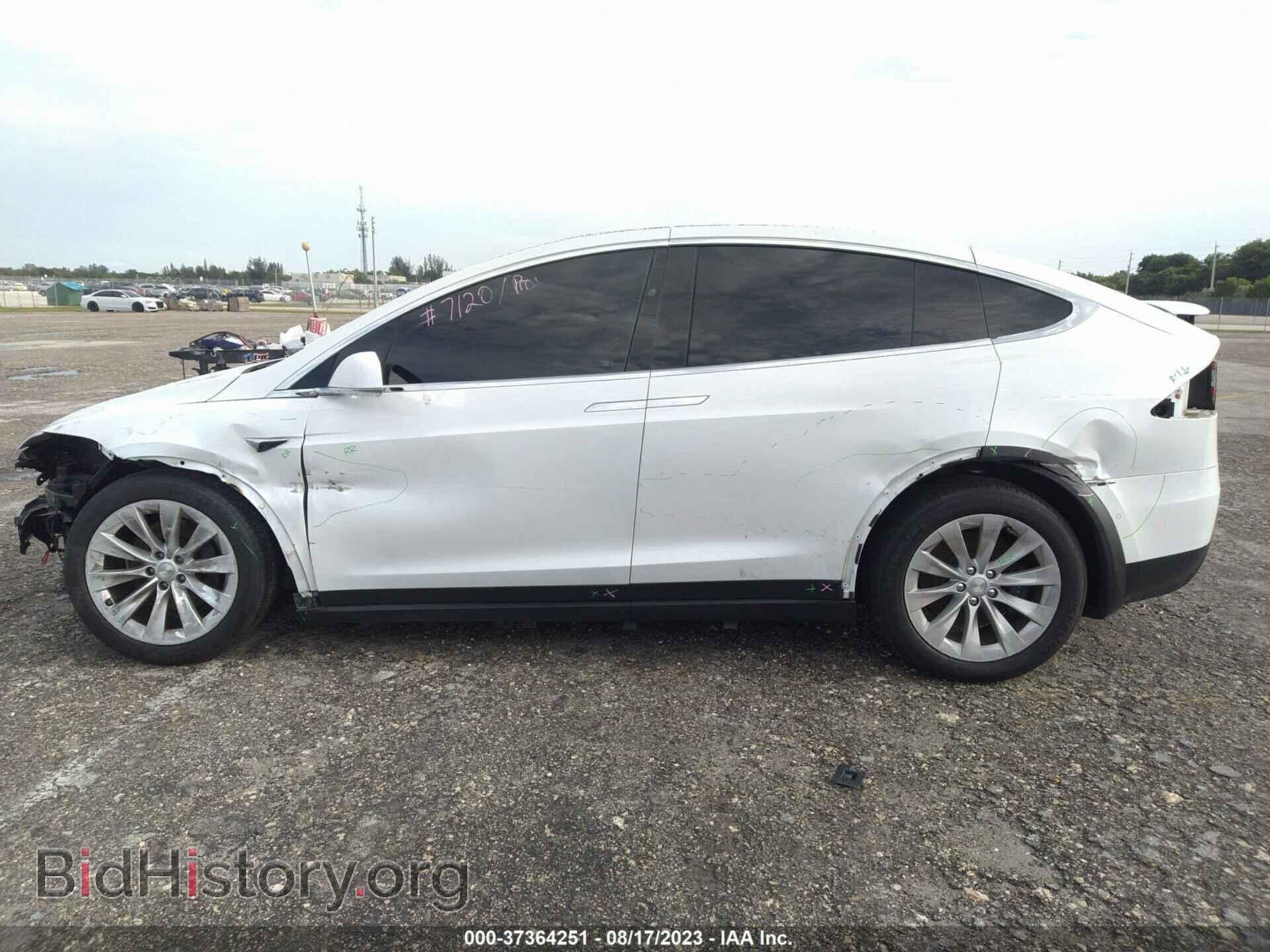 2020 TESLA MODEL X - VIN: 5YJXCDE21LF282176 - Photo 6
