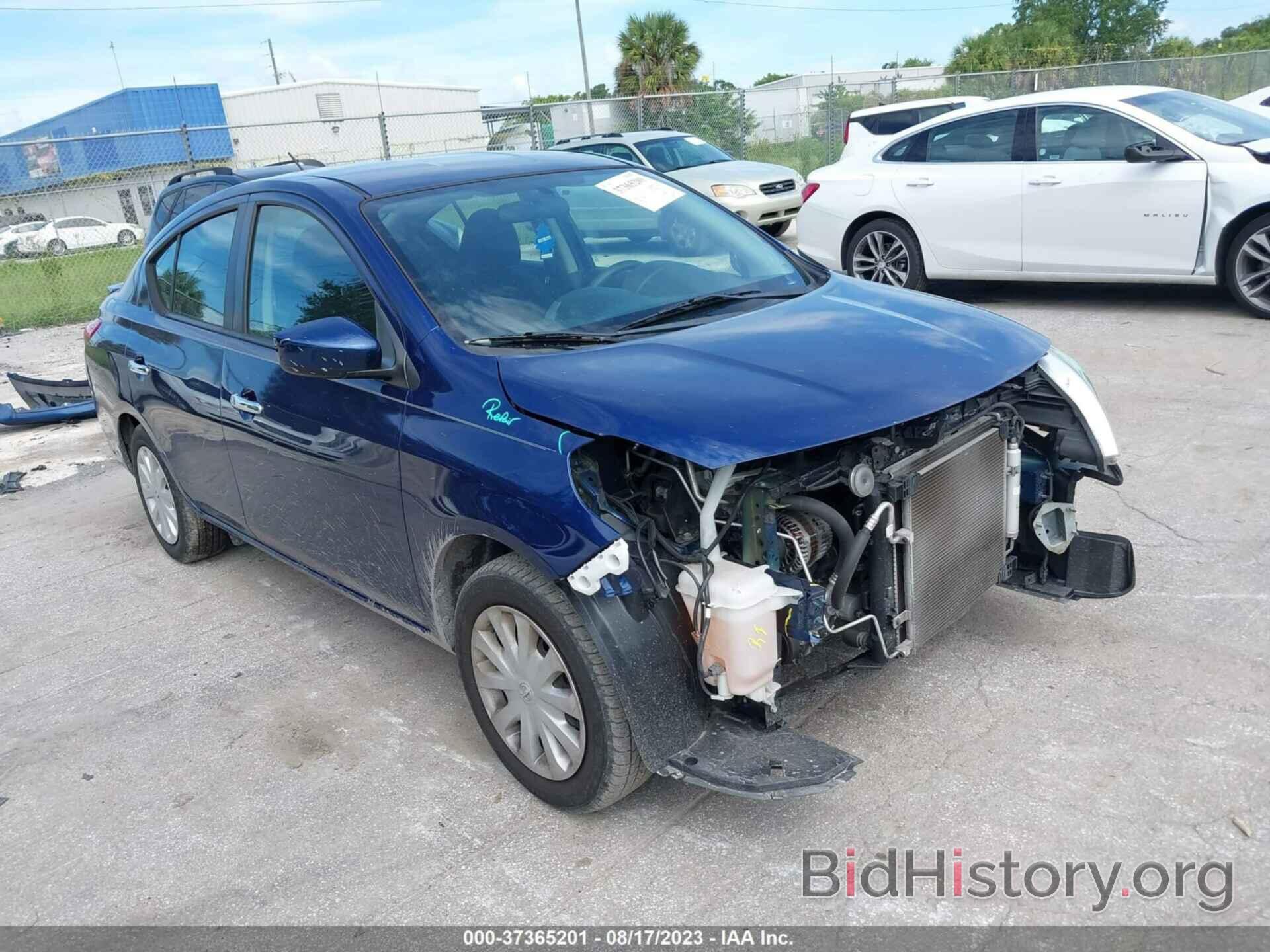 Photo 3N1CN7AP3JL845192 - NISSAN VERSA SEDAN 2018