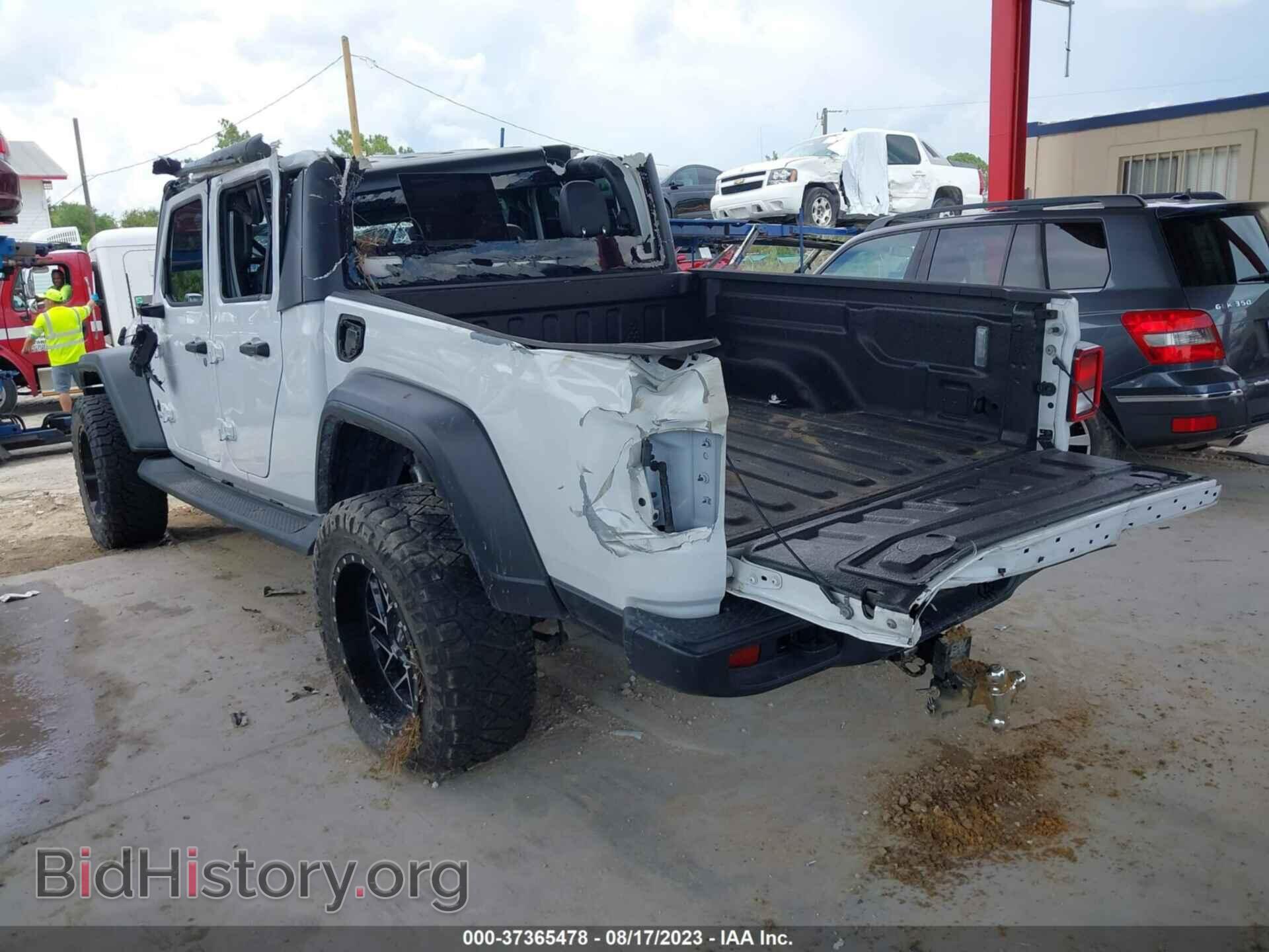 2020 JEEP GLADIATOR - VIN: 1C6HJTAG4LL112629 - Photo 3