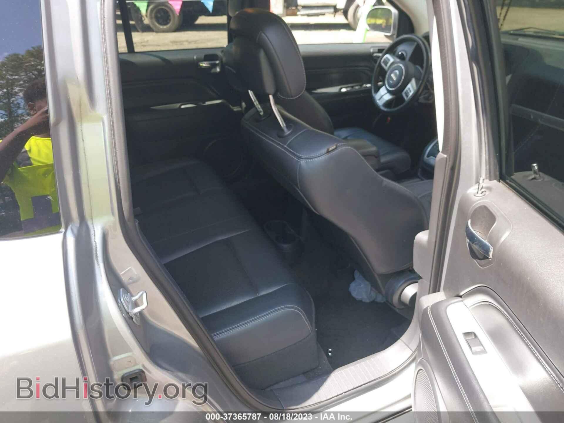 2015 JEEP COMPASS - VIN: 1C4NJDEB4FD218464 - Фото 8