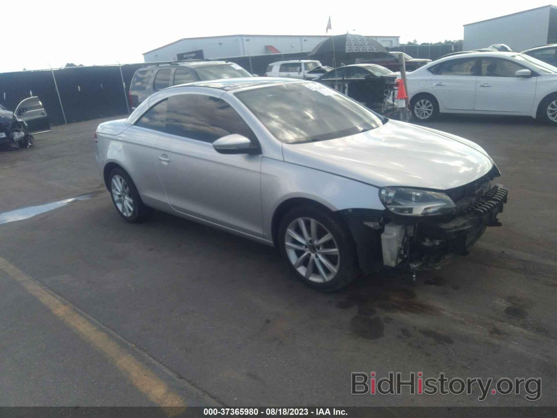 Photo WVWBW7AH8CV014403 - VOLKSWAGEN EOS 2012