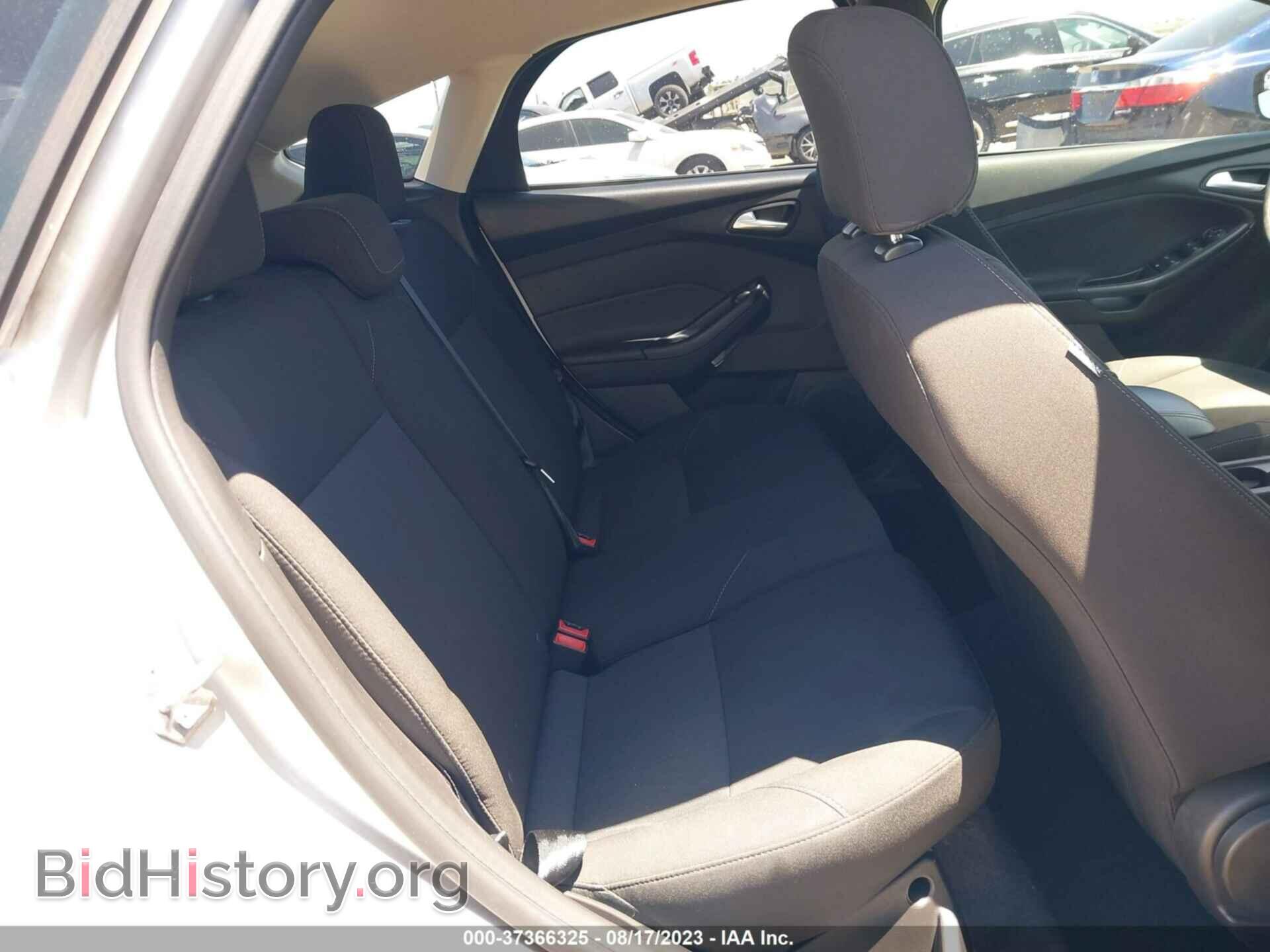2016 FORD FOCUS - VIN: 1FADP3K28GL245432 - Фото 8