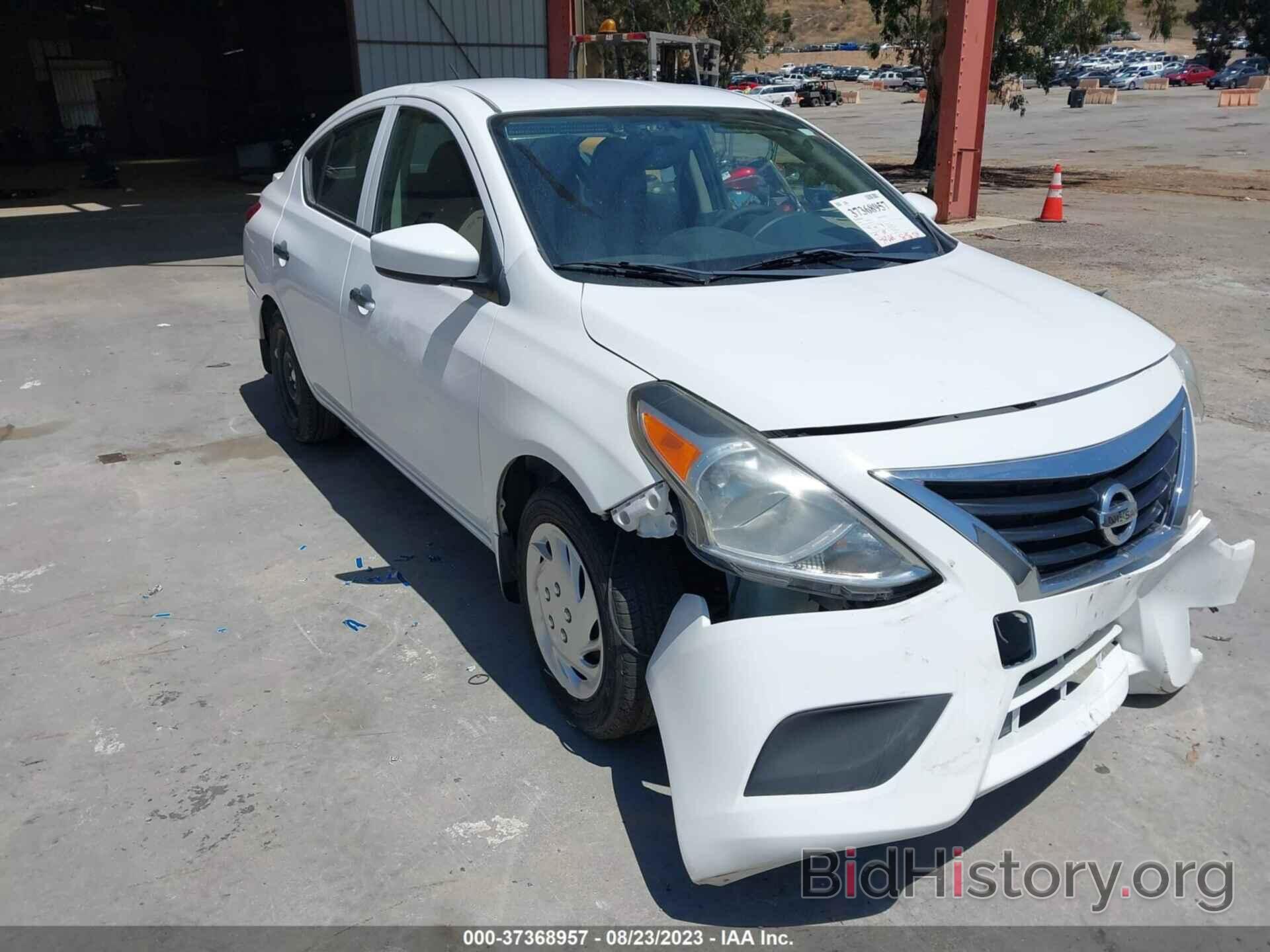 Фотография 3N1CN7AP8JL812575 - NISSAN VERSA SEDAN 2018