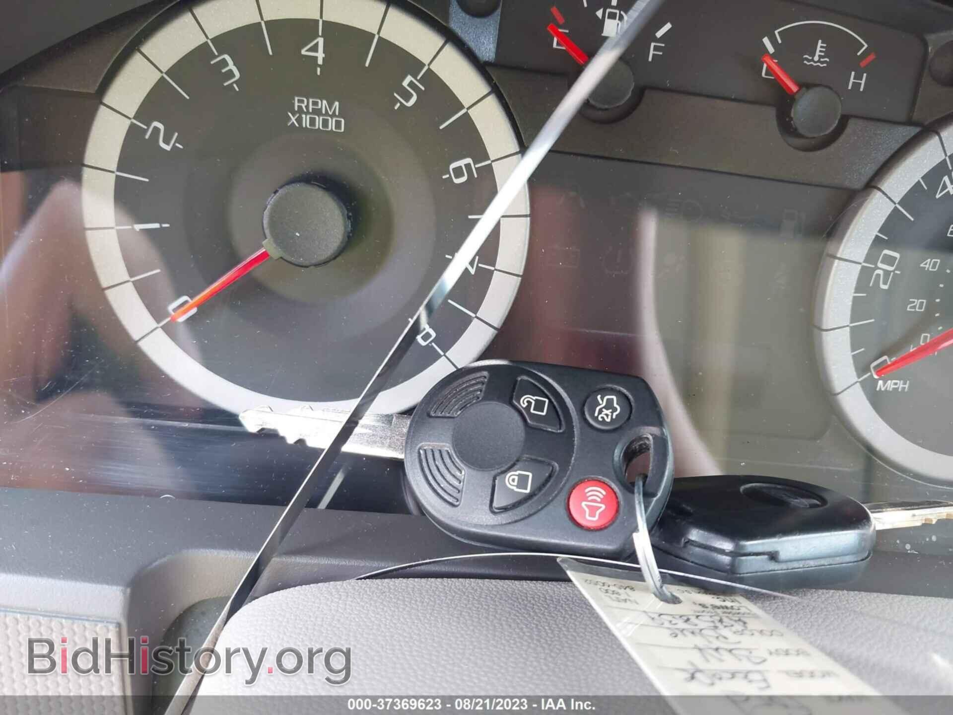 2011 FORD ESCAPE - VIN: 1FMCU0D74BKA85839 - Фото 11