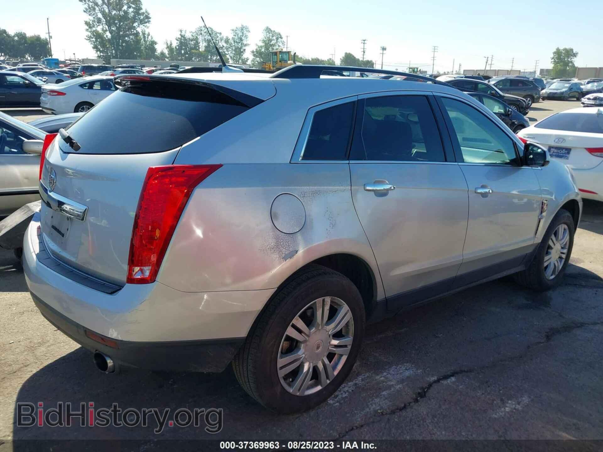 2010 CADILLAC SRX - VIN: 3GYFNGEY2AS558200 - Photo 4