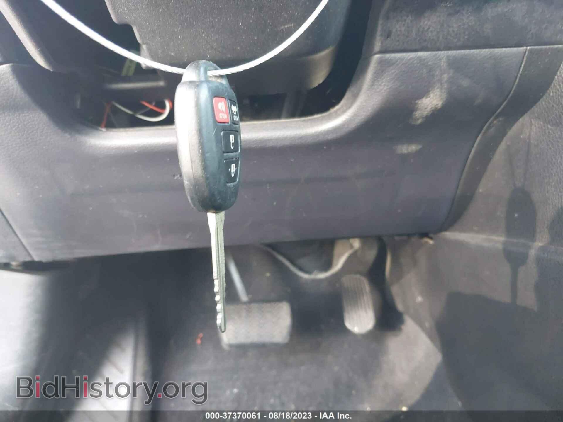 2017 TOYOTA COROLLA - VIN: 5YFBURHE1HP693776 - Фото 11